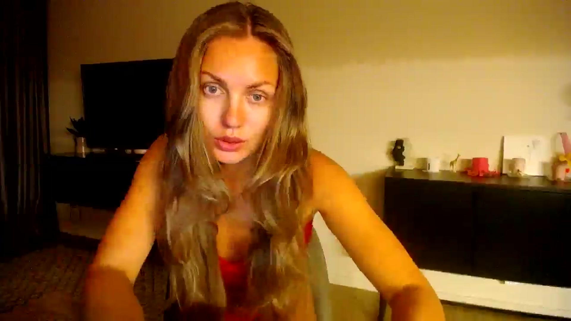 Gallery image thumbnail from Happy_Insight's myfreecams stream on, 09/16/2025, 21:35 image 10 of 20