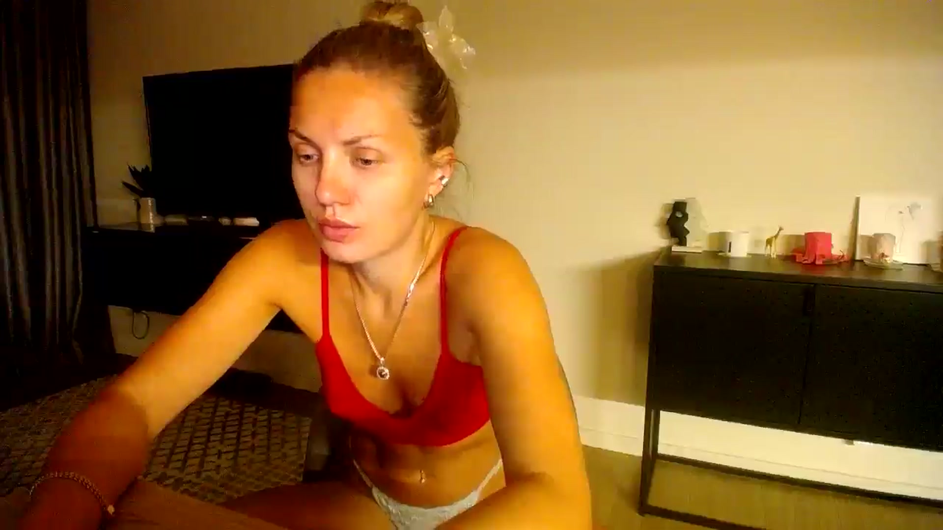 Gallery image thumbnail from Happy_Insight's myfreecams stream on, 09/17/2025, 20:53 image 18 of 20