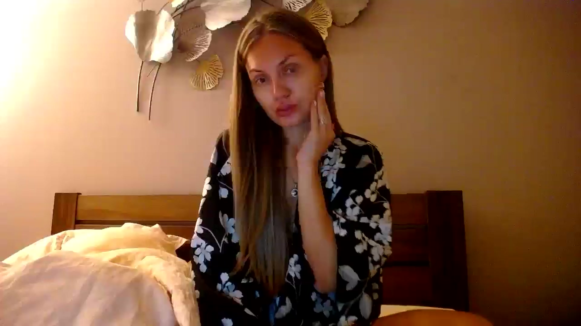 Gallery image thumbnail from Happy_Insight's myfreecams stream on, 09/18/2025, 21:27 image 10 of 20