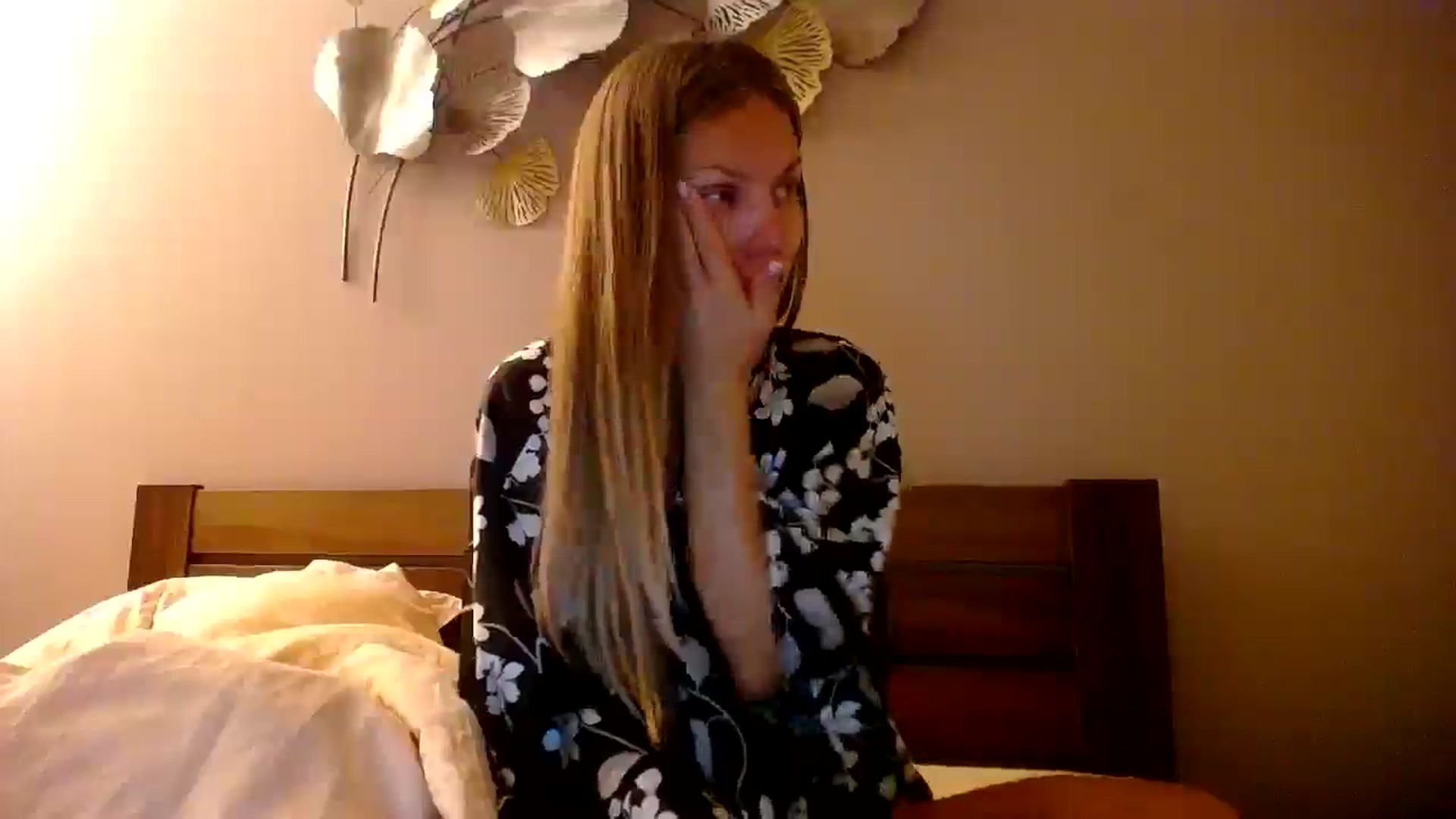 Gallery image thumbnail from Happy_Insight's myfreecams stream on, 09/18/2025, 21:27 image 9 of 20
