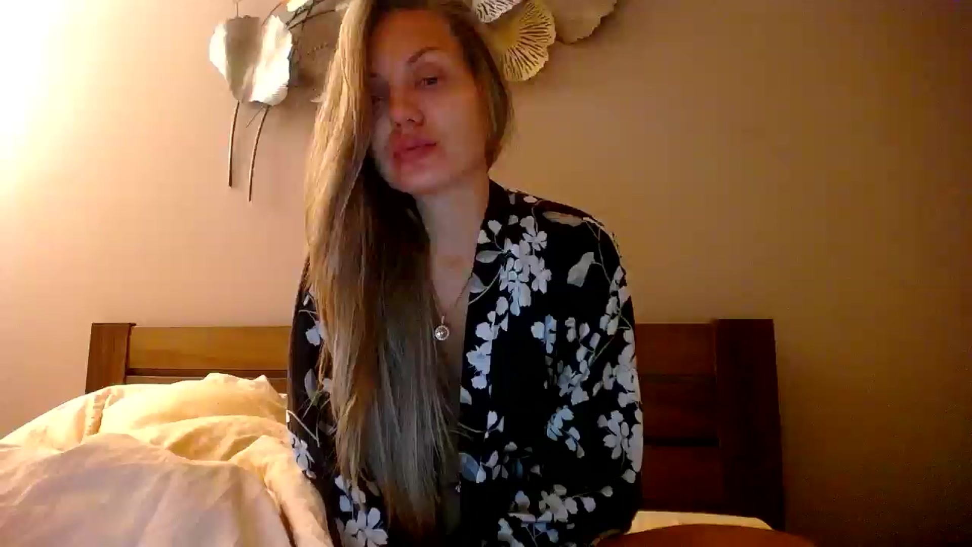 Gallery image thumbnail from Happy_Insight's myfreecams stream on, 09/18/2025, 21:27 image 13 of 20