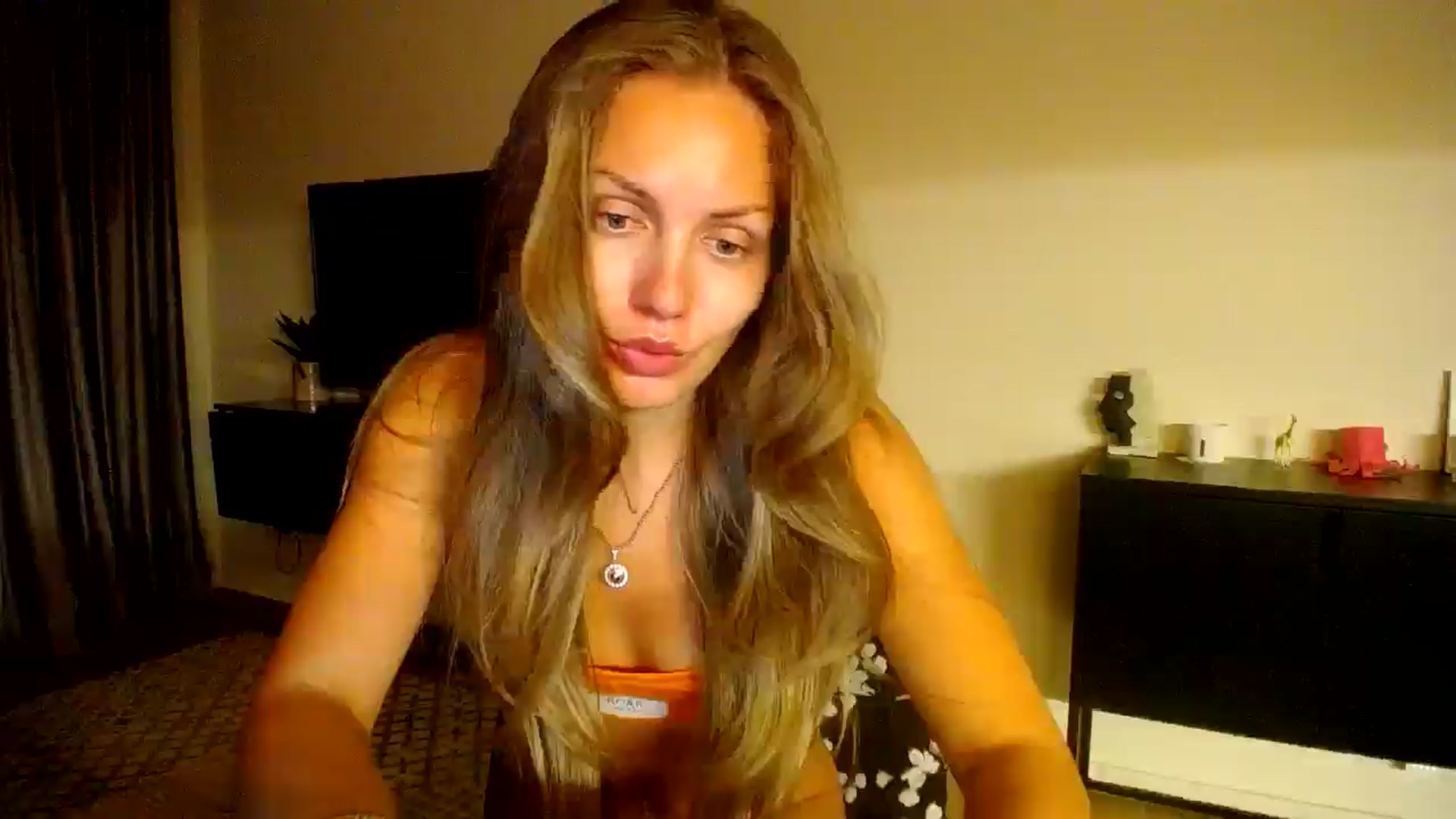 Gallery image thumbnail from Happy_Insight's myfreecams stream on, 09/21/2025, 22:57 image 4 of 20