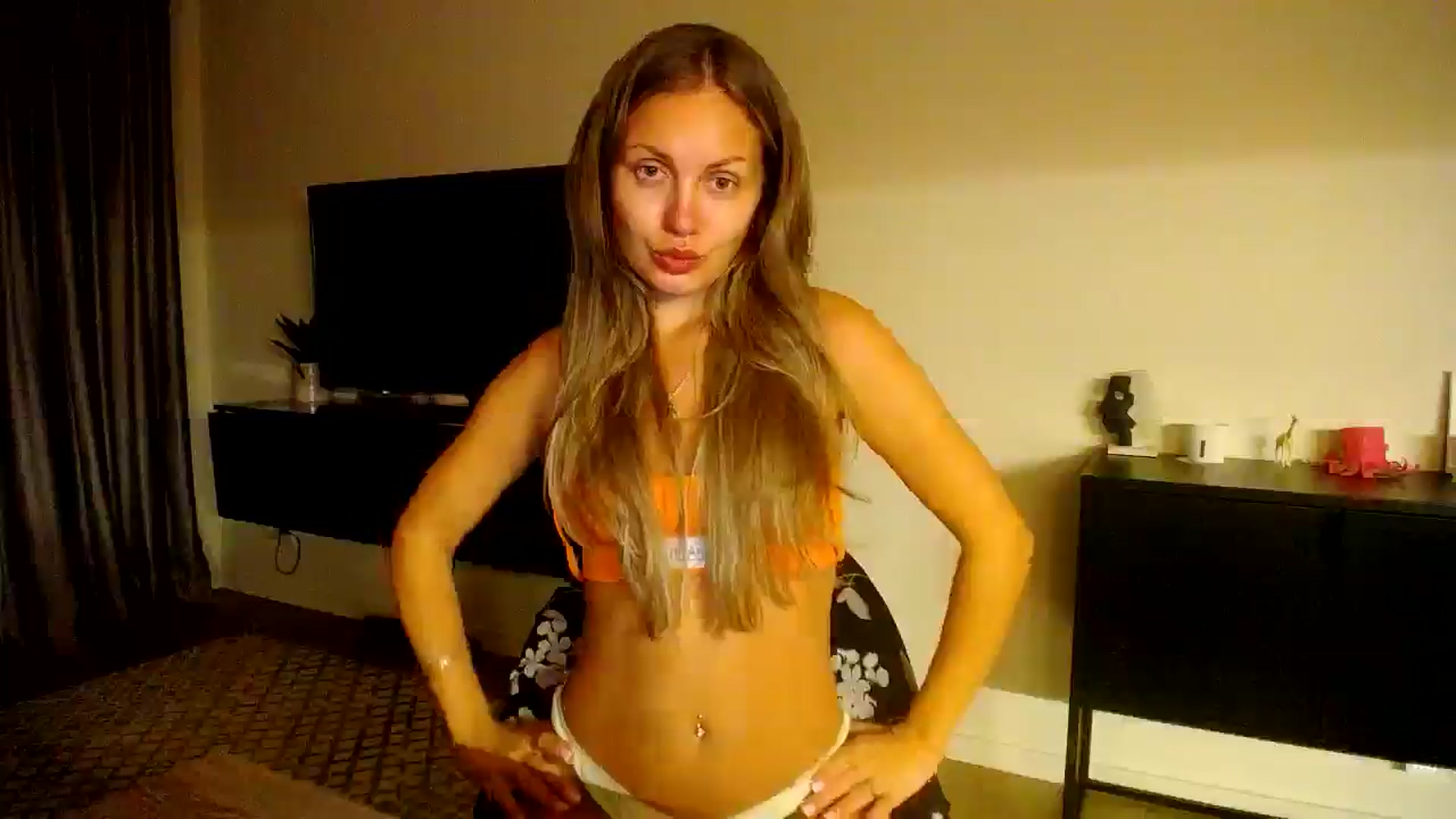 Gallery image thumbnail from Happy_Insight's myfreecams stream on, 09/21/2025, 22:57 image 5 of 20