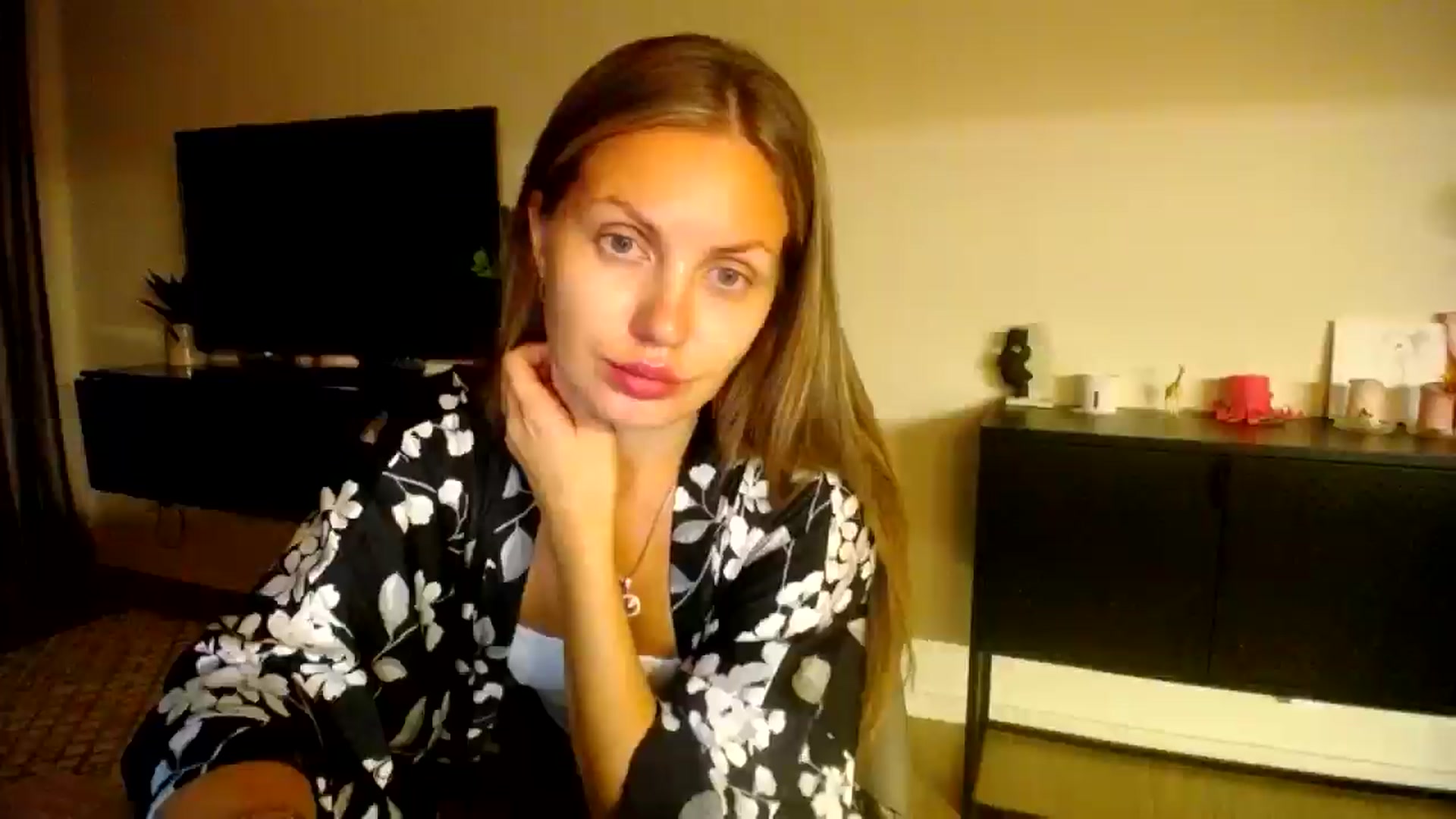 Gallery image thumbnail from Happy_Insight's myfreecams stream on, 09/24/2025, 21:47 image 19 of 20