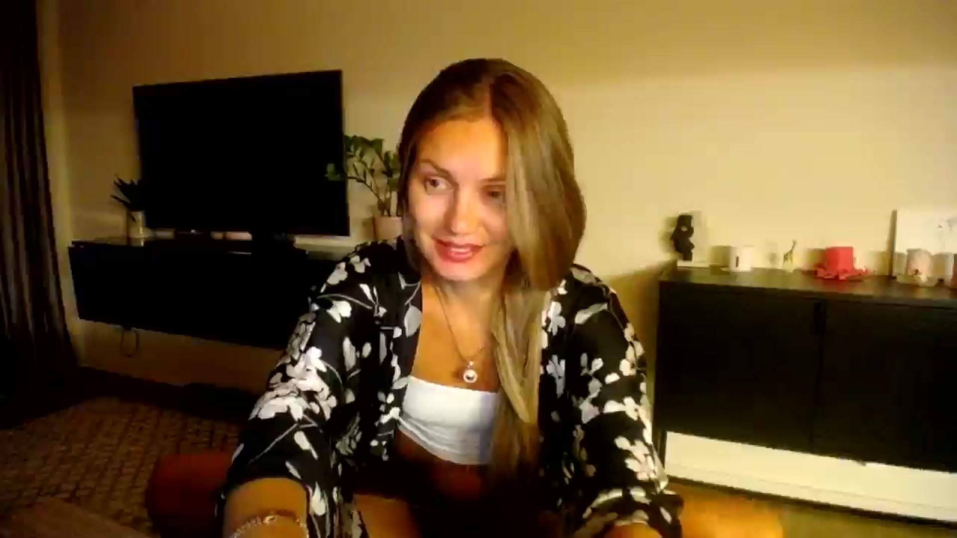 Gallery image thumbnail from Happy_Insight's myfreecams stream on, 09/24/2025, 21:47 image 15 of 20