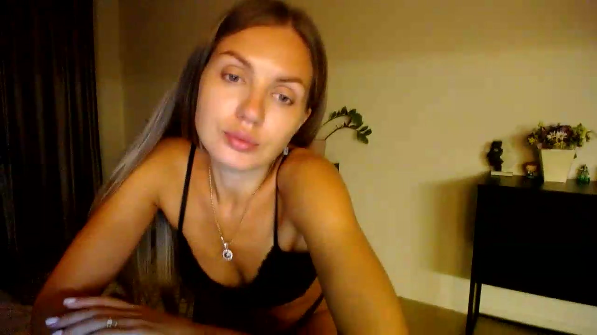 Gallery image thumbnail from Happy_Insight's myfreecams stream on, 08/01/2026, 22:53 image 3 of 20