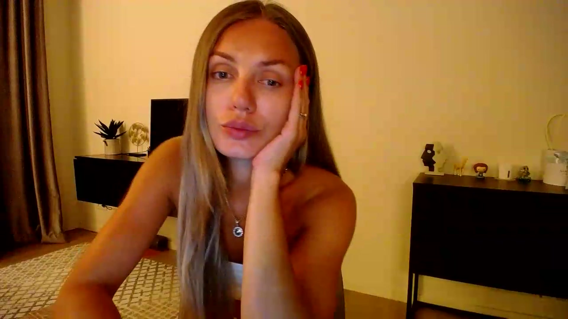 Gallery image thumbnail from Happy_Insight's myfreecams stream on, 08/11/2026, 22:16 image 12 of 20