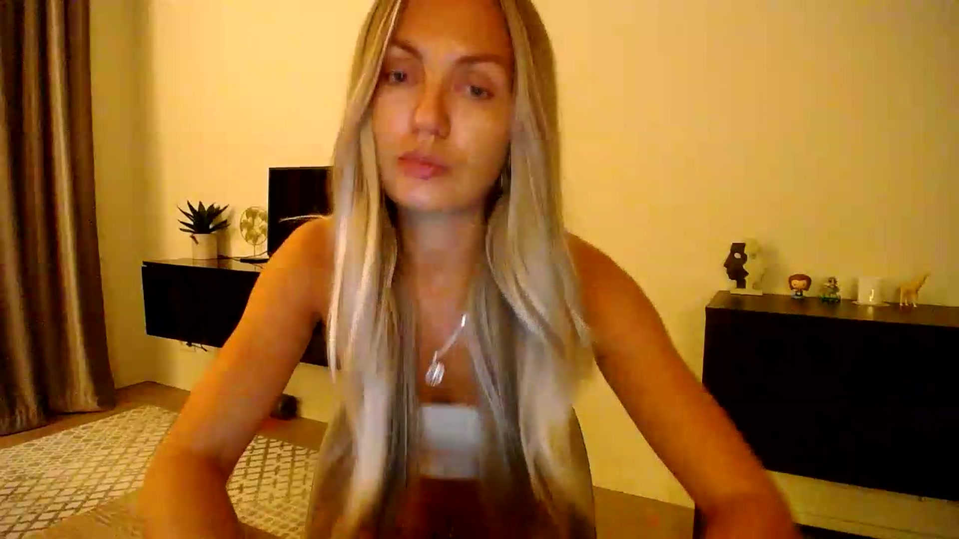 Gallery image thumbnail from Happy_Insight's myfreecams stream on, 08/28/2026, 20:57 image 20 of 20