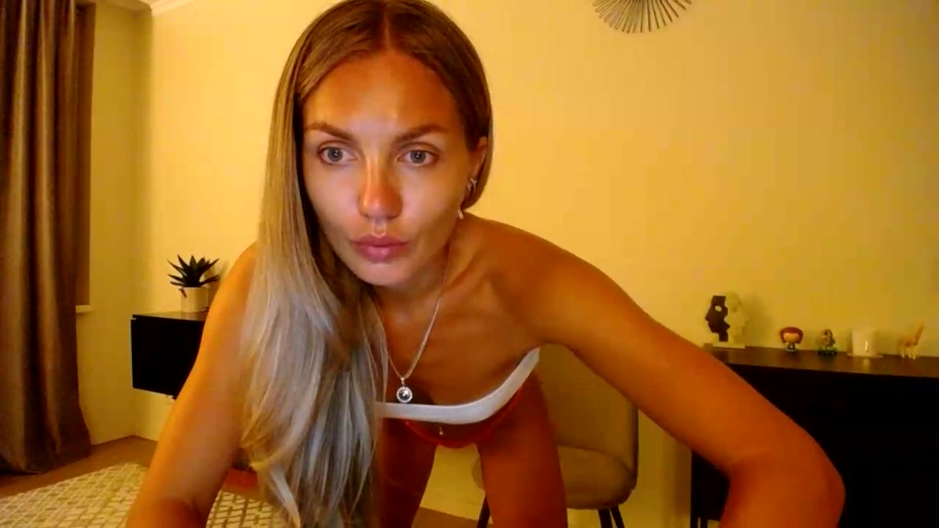 Gallery image thumbnail from Happy_Insight's myfreecams stream on, 09/01/2026, 22:59 image 16 of 20