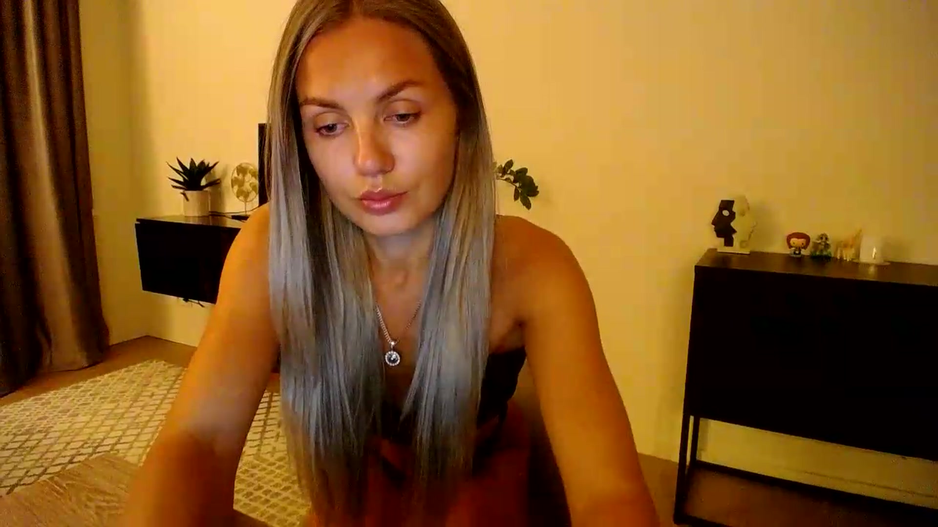 Gallery image thumbnail from Happy_Insight's myfreecams stream on, 09/04/2026, 22:04 image 12 of 20