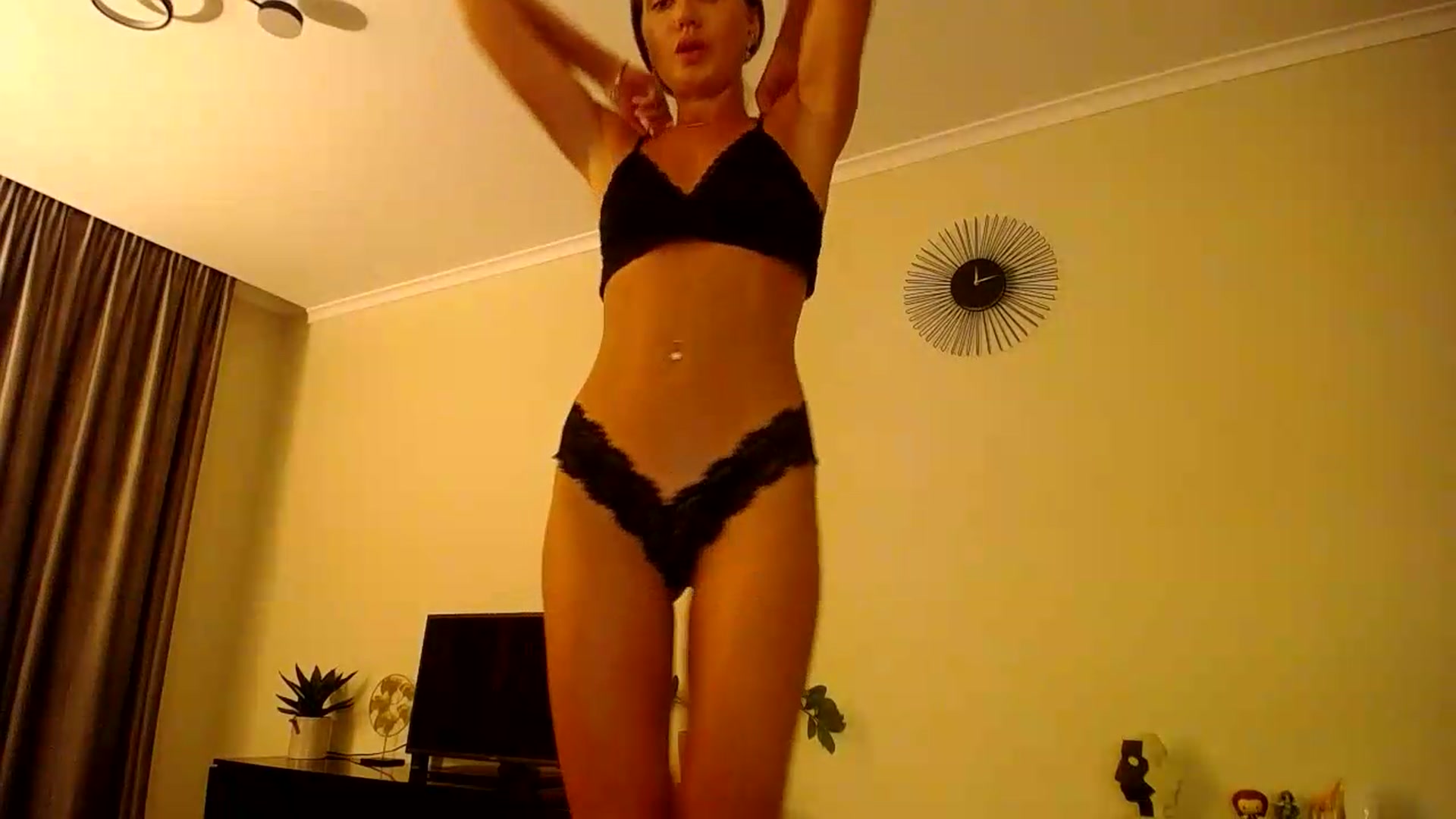 Gallery image thumbnail from Happy_Insight's myfreecams stream on, 09/06/2026, 21:22 image 8 of 20