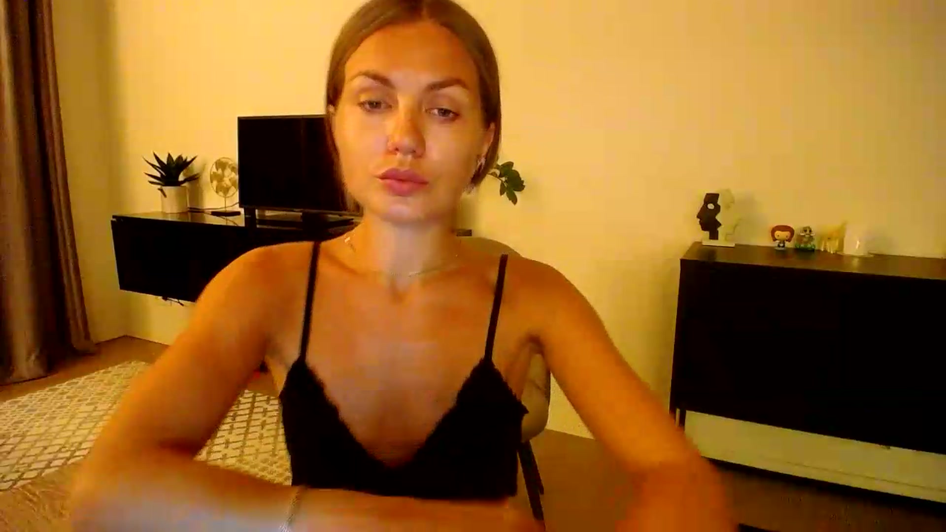 Gallery image thumbnail from Happy_Insight's myfreecams stream on, 09/06/2026, 22:55 image 10 of 20