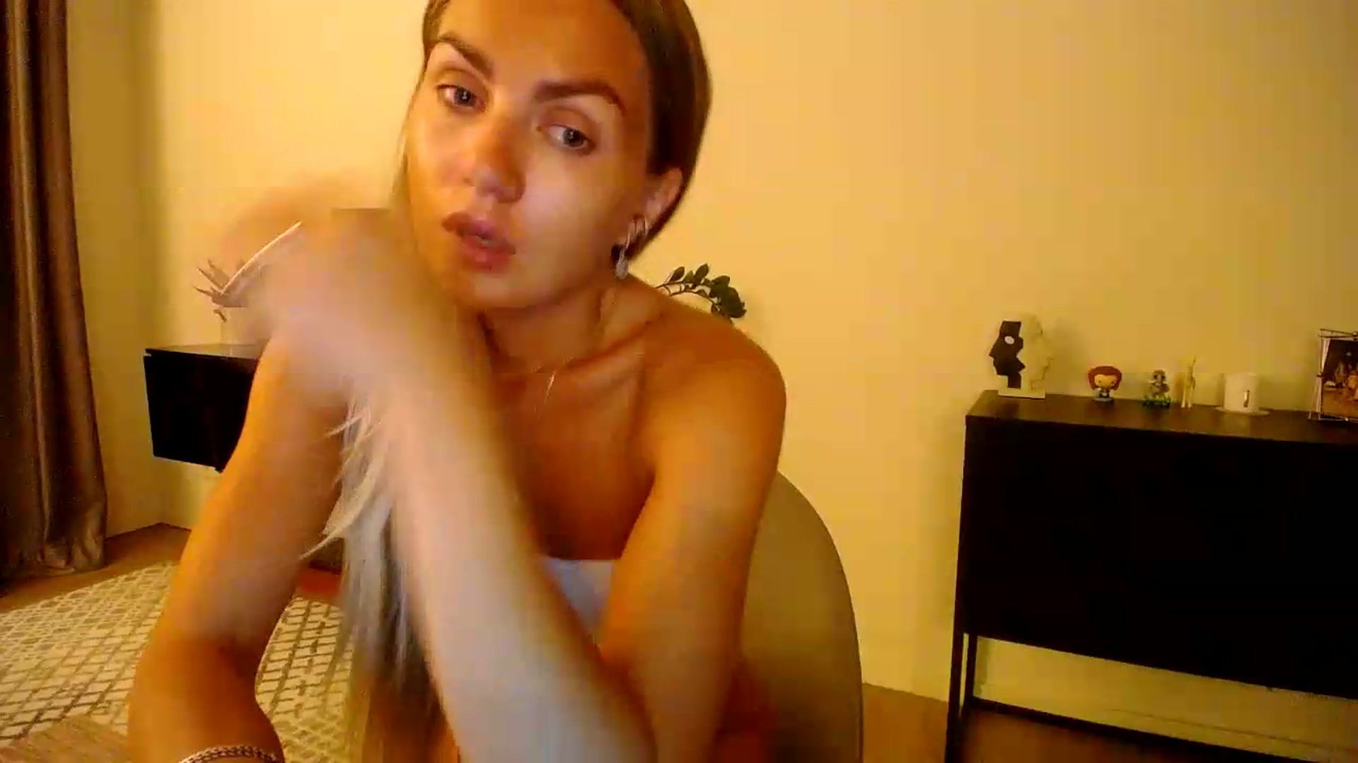 Gallery image thumbnail from Happy_Insight's myfreecams stream on, 09/07/2026, 21:45 image 2 of 20