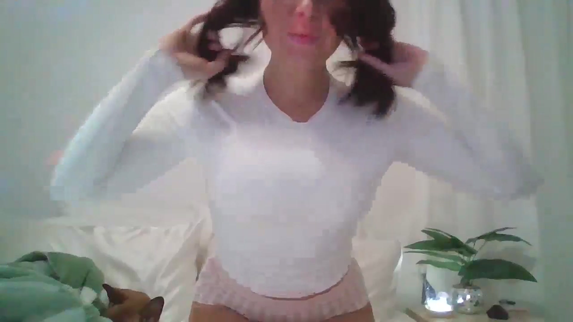 Gallery image thumbnail from Happy_Tits's myfreecams stream on, 01/05/2025, 02:19 image 15 of 20