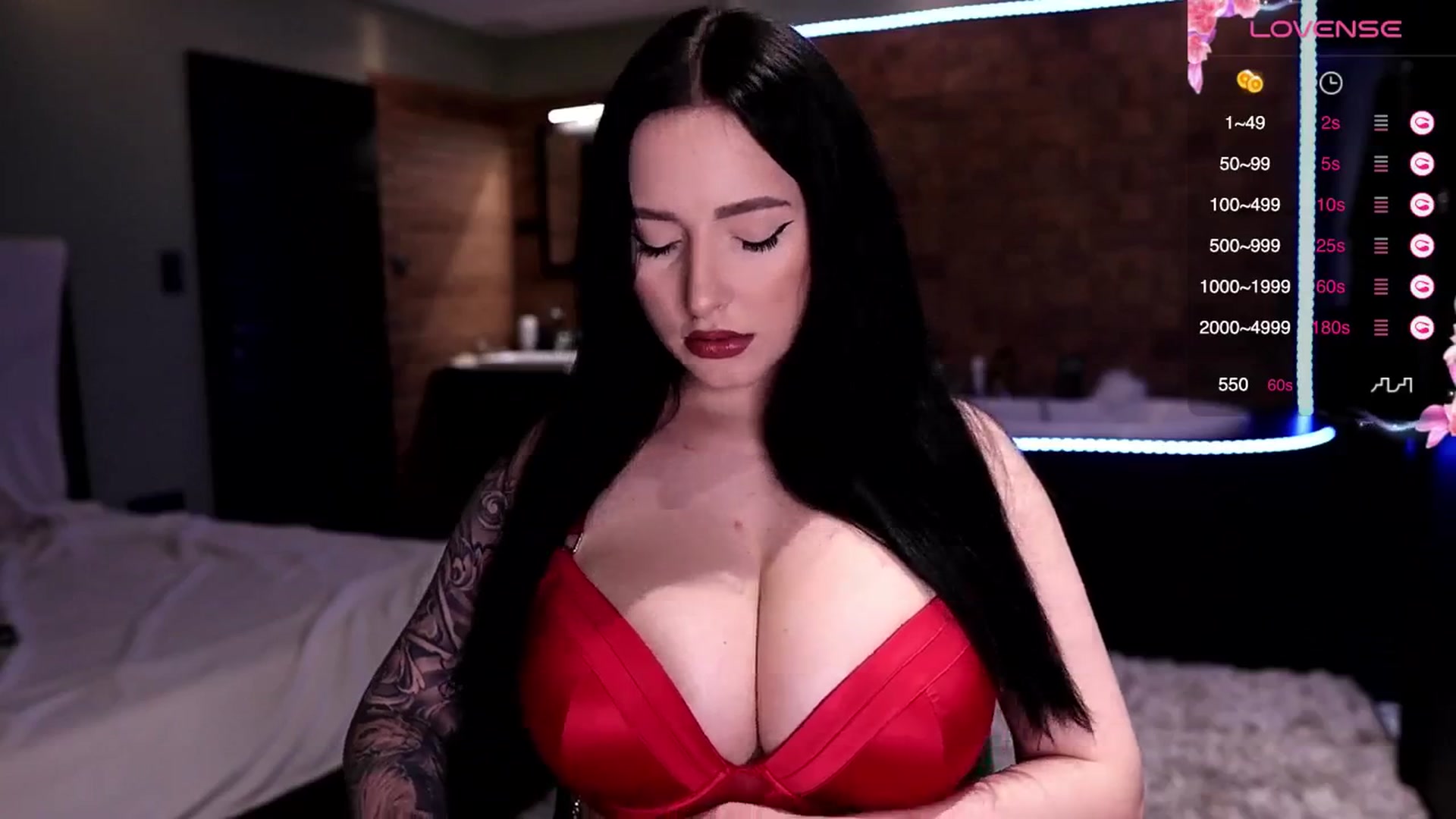 Gallery image thumbnail from Happy_Yulia's myfreecams stream on, 11/21/2025, 20:44 image 10 of 20