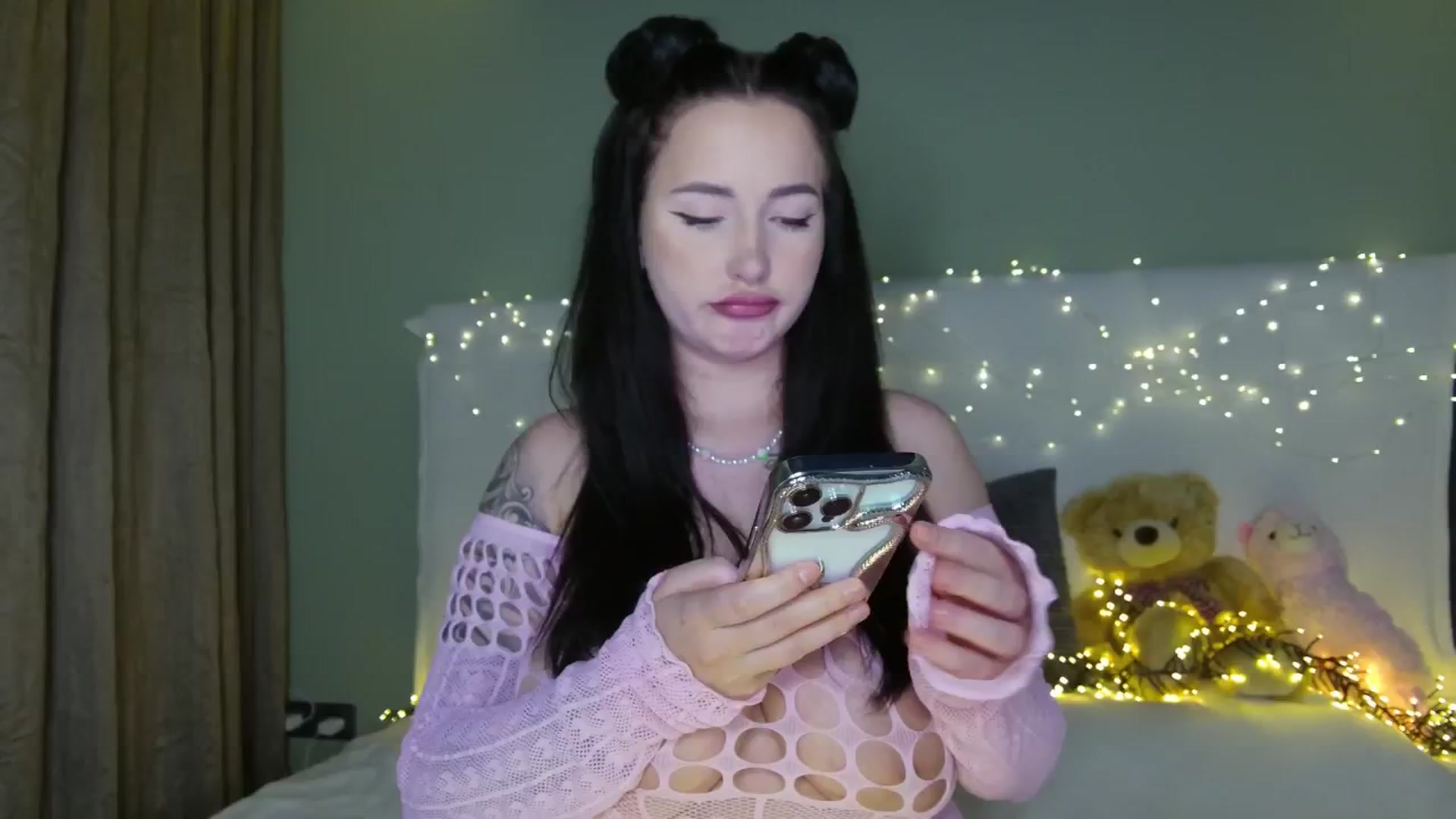 Gallery image thumbnail from Happy_Yulia's myfreecams stream on, 12/02/2025, 14:24 image 20 of 20