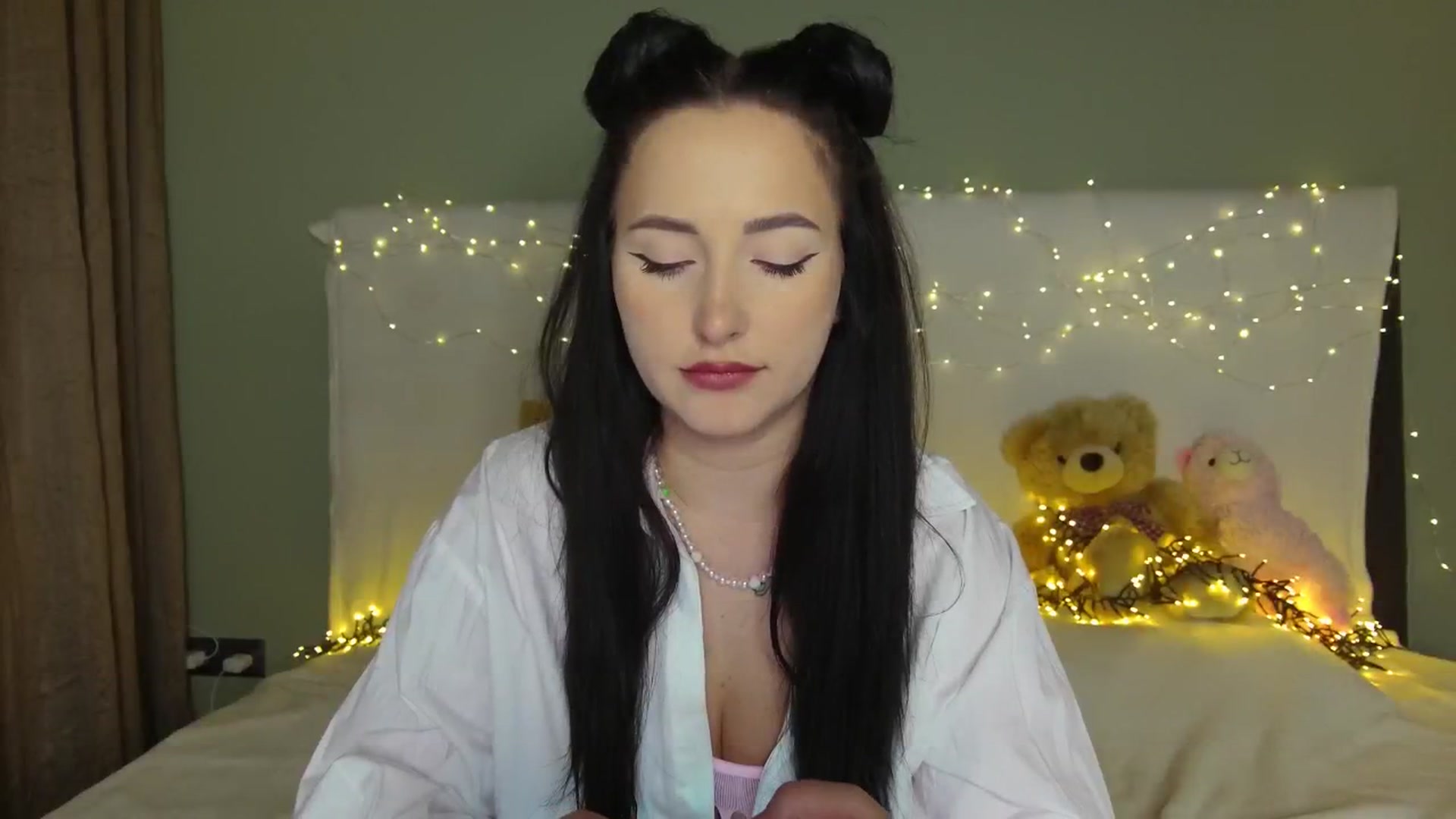 Gallery image thumbnail from Happy_Yulia's myfreecams stream on, 12/02/2025, 17:41 image 14 of 20
