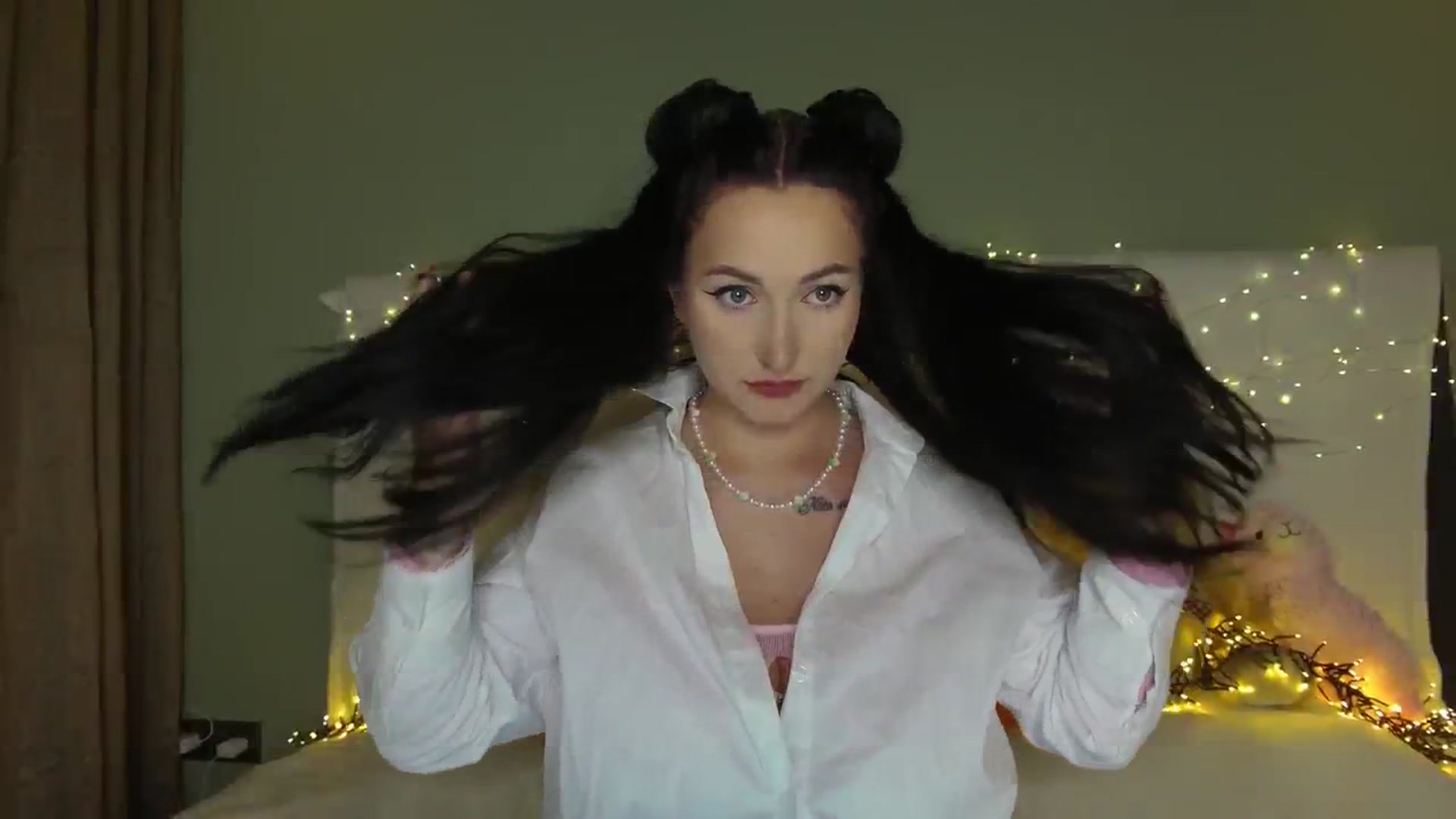 Gallery image thumbnail from Happy_Yulia's myfreecams stream on, 12/02/2025, 17:41 image 18 of 20