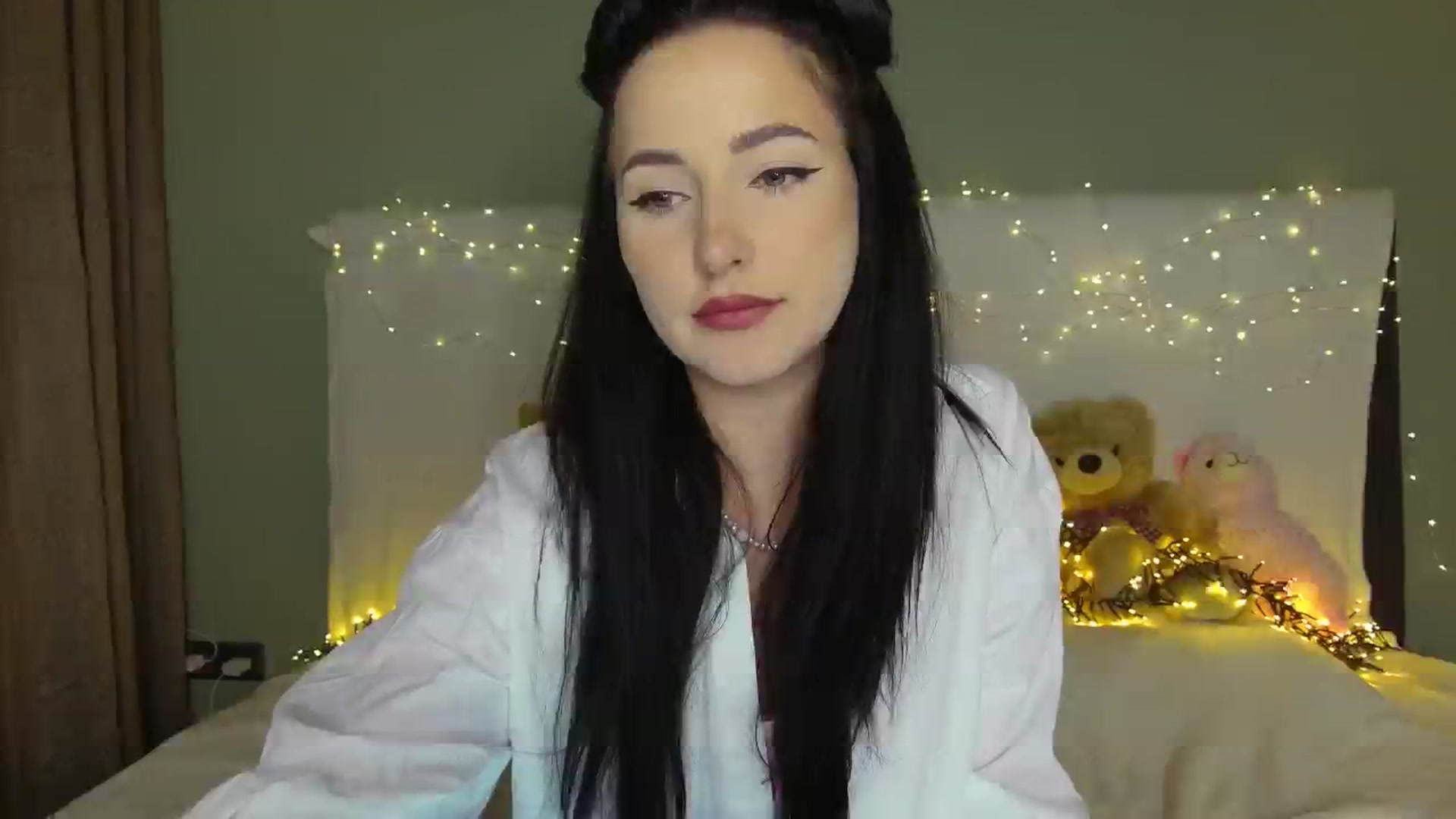 Gallery image thumbnail from Happy_Yulia's myfreecams stream on, 12/02/2025, 17:41 image 9 of 20