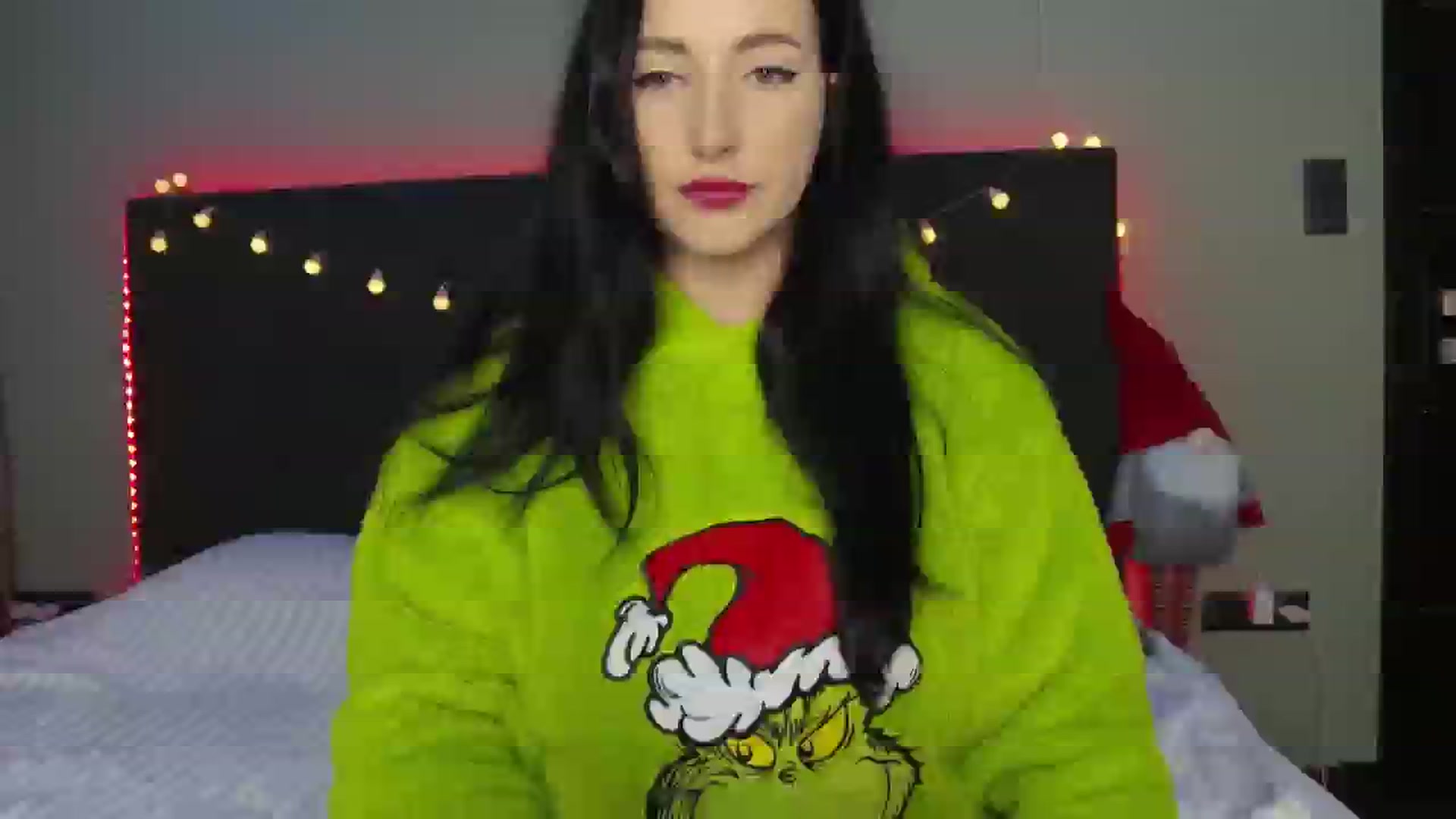 Gallery image thumbnail from Happy_Yulia's myfreecams stream on, 12/30/2025, 21:34 image 4 of 20
