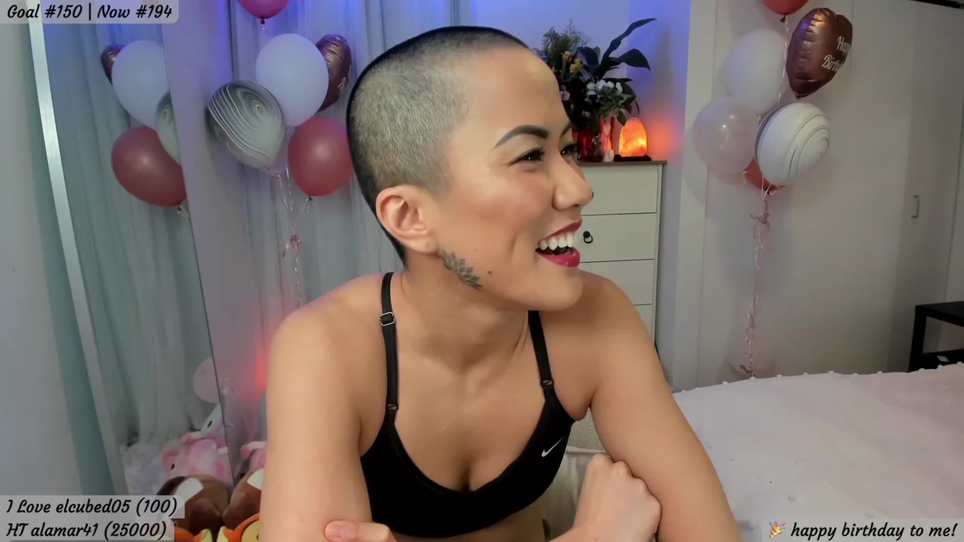 Gallery image thumbnail from HappysBDAY's myfreecams stream on, 03/06/2023, 02:04 image 10 of 20