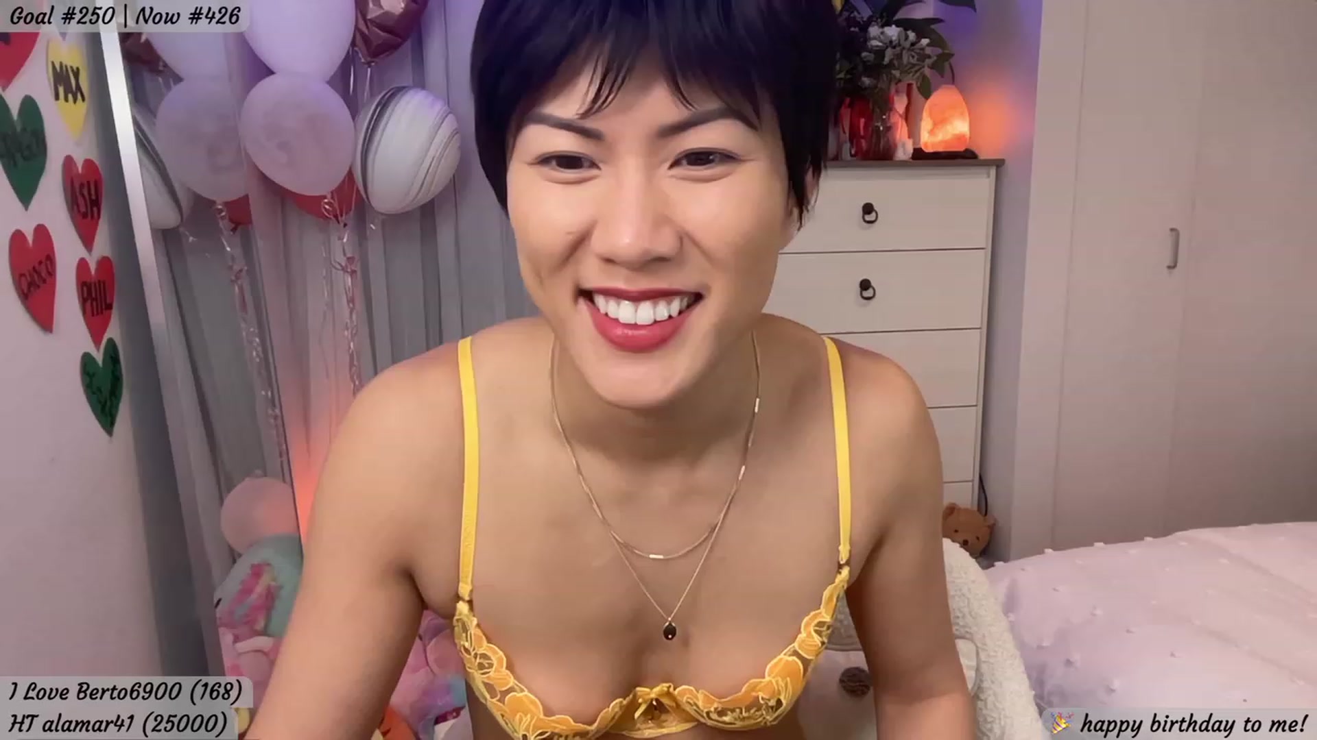 Gallery image thumbnail from HappysBDAY's myfreecams stream on, 03/10/2023, 24:01 image 14 of 20