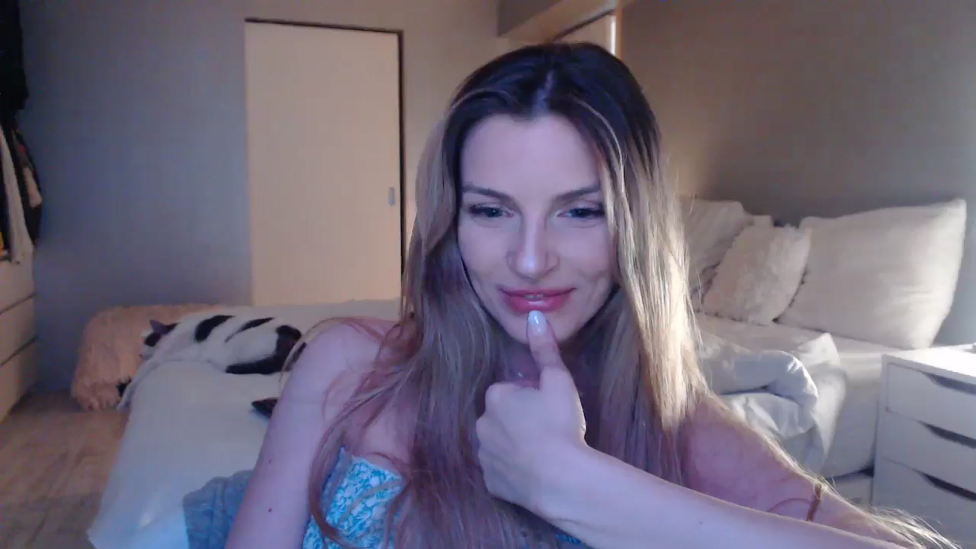 Gallery image thumbnail from Hard_2_Please's myfreecams stream on, 03/21/2025, 08:07 image 12 of 20