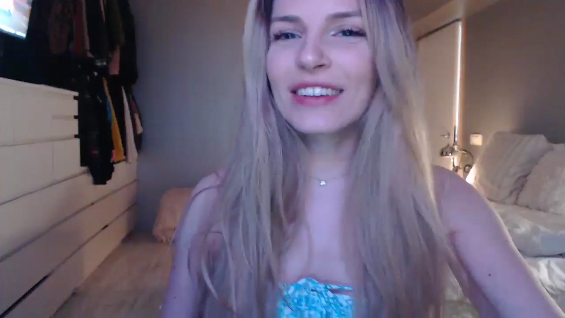 Gallery image thumbnail from Hard_2_Please's myfreecams stream on, 03/21/2025, 08:07 image 6 of 20