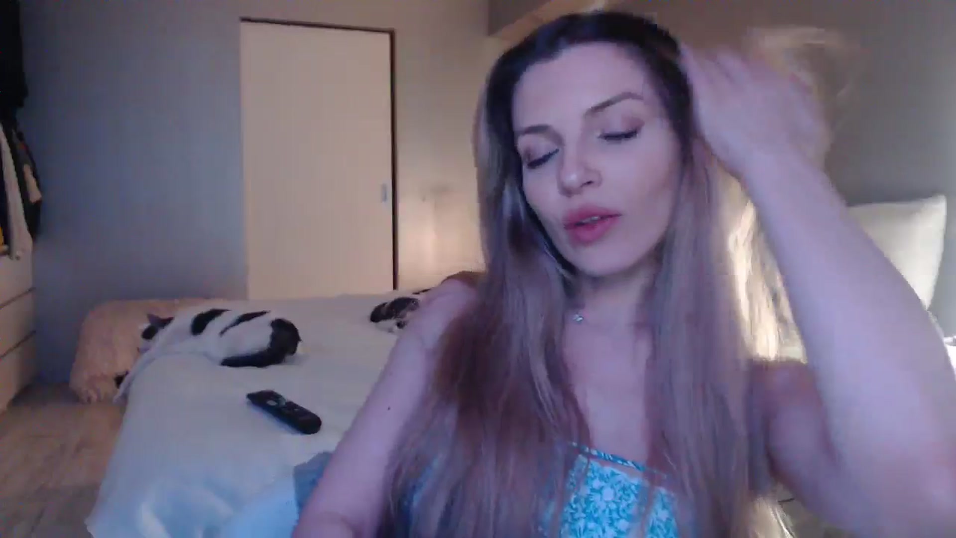 Gallery image thumbnail from Hard_2_Please's myfreecams stream on, 03/21/2025, 08:07 image 13 of 20