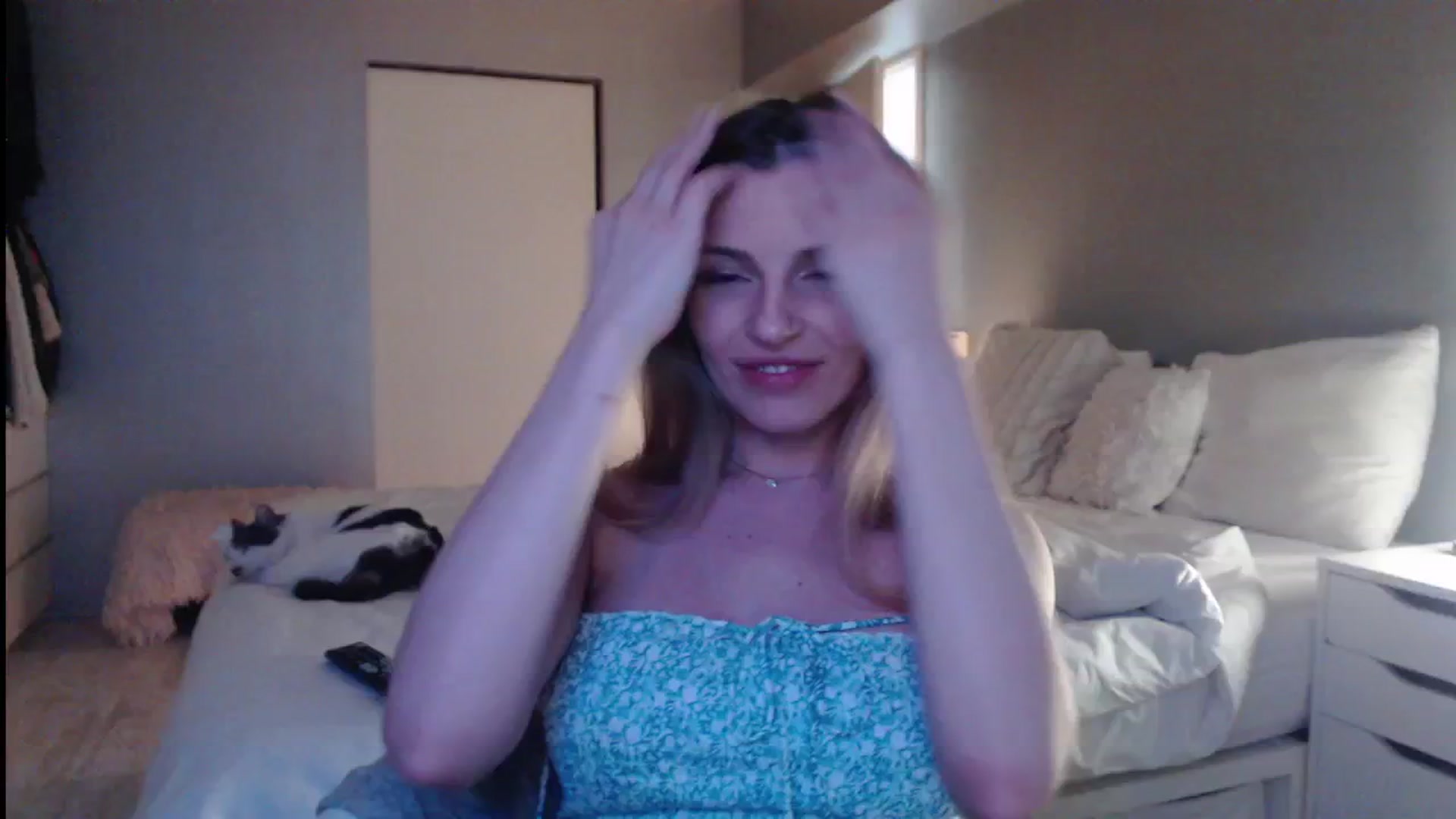 Gallery image thumbnail from Hard_2_Please's myfreecams stream on, 03/21/2025, 10:25 image 6 of 20
