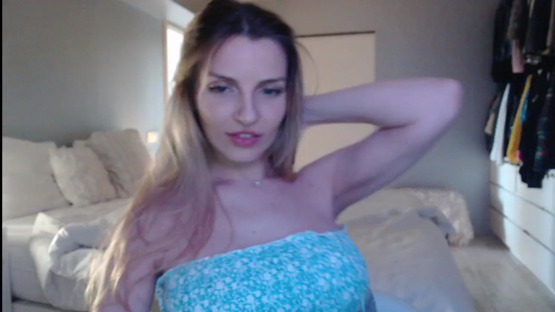 Gallery image thumbnail from Hard_2_Please's myfreecams stream on, 03/21/2025, 10:50 image 12 of 20