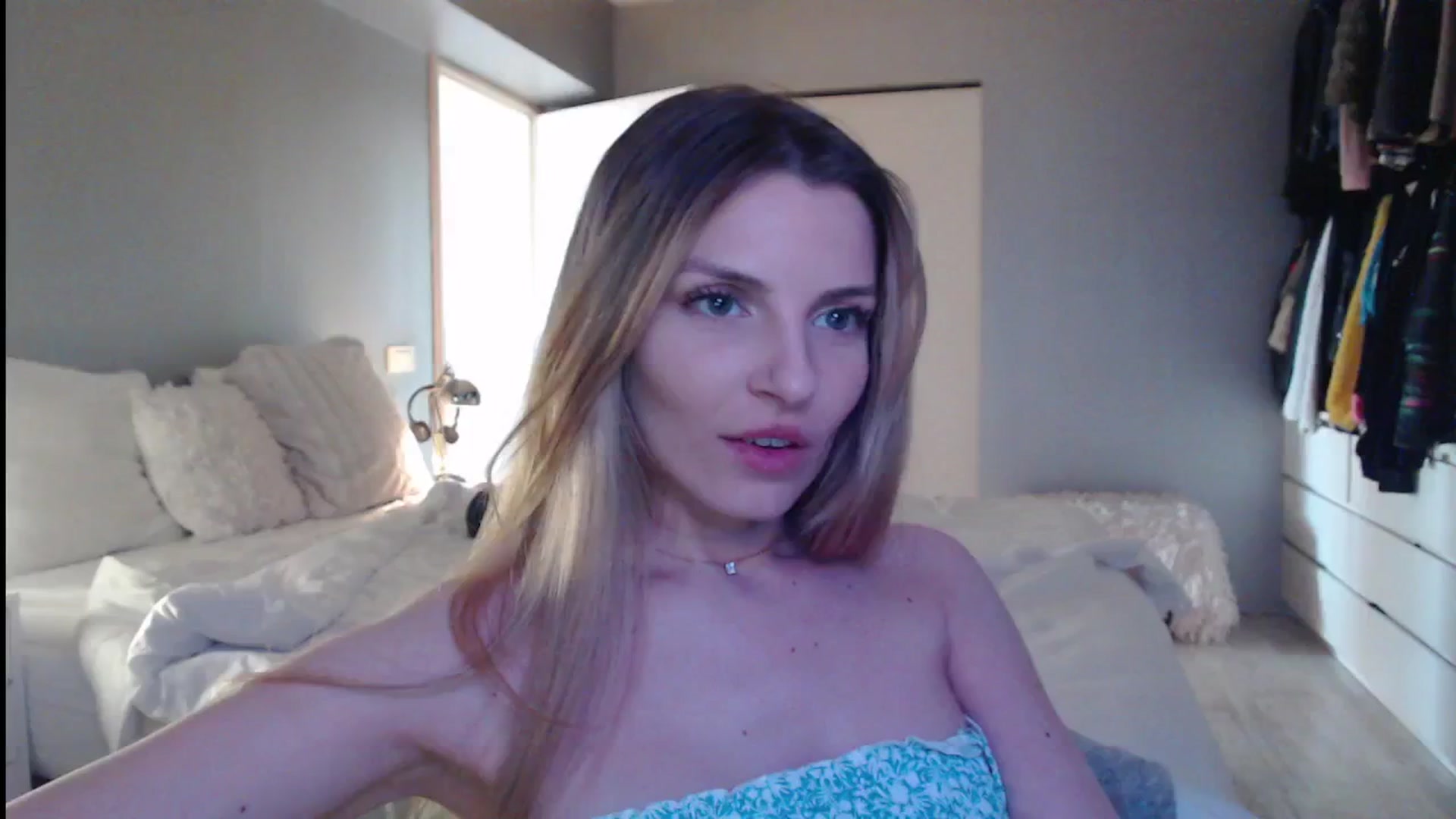 Gallery image thumbnail from Hard_2_Please's myfreecams stream on, 03/21/2025, 10:50 image 2 of 20