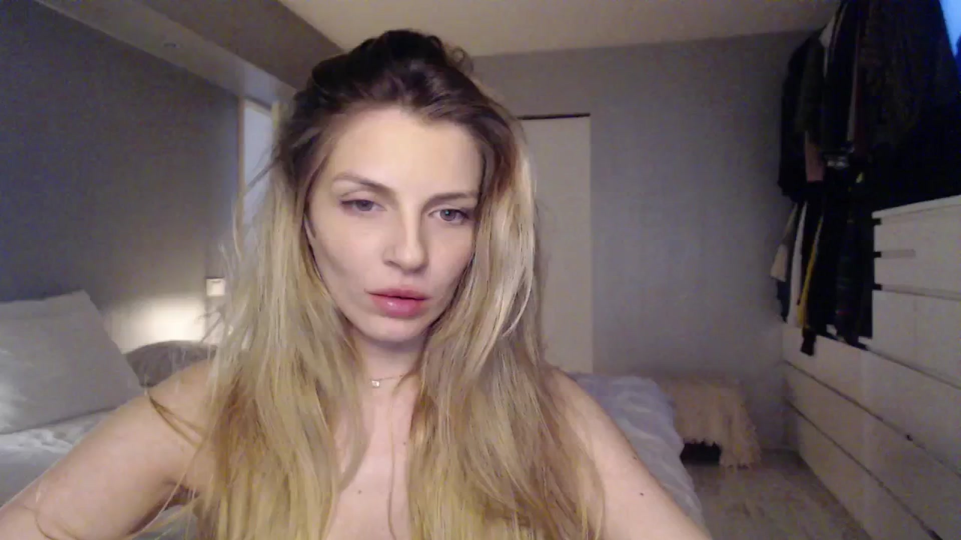 Gallery image thumbnail from Hard_2_Please's myfreecams stream on, 03/29/2025, 08:54 image 8 of 20