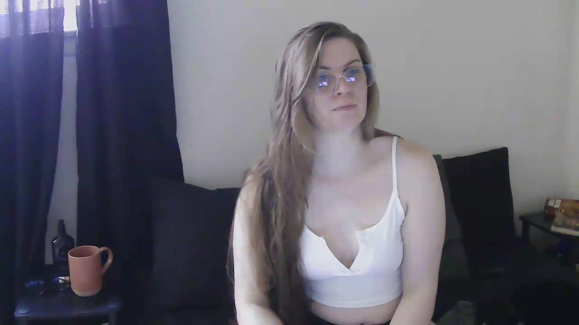 Gallery image thumbnail from Harley0_0's myfreecams stream on, 06/26/2026, 13:16 image 19 of 20