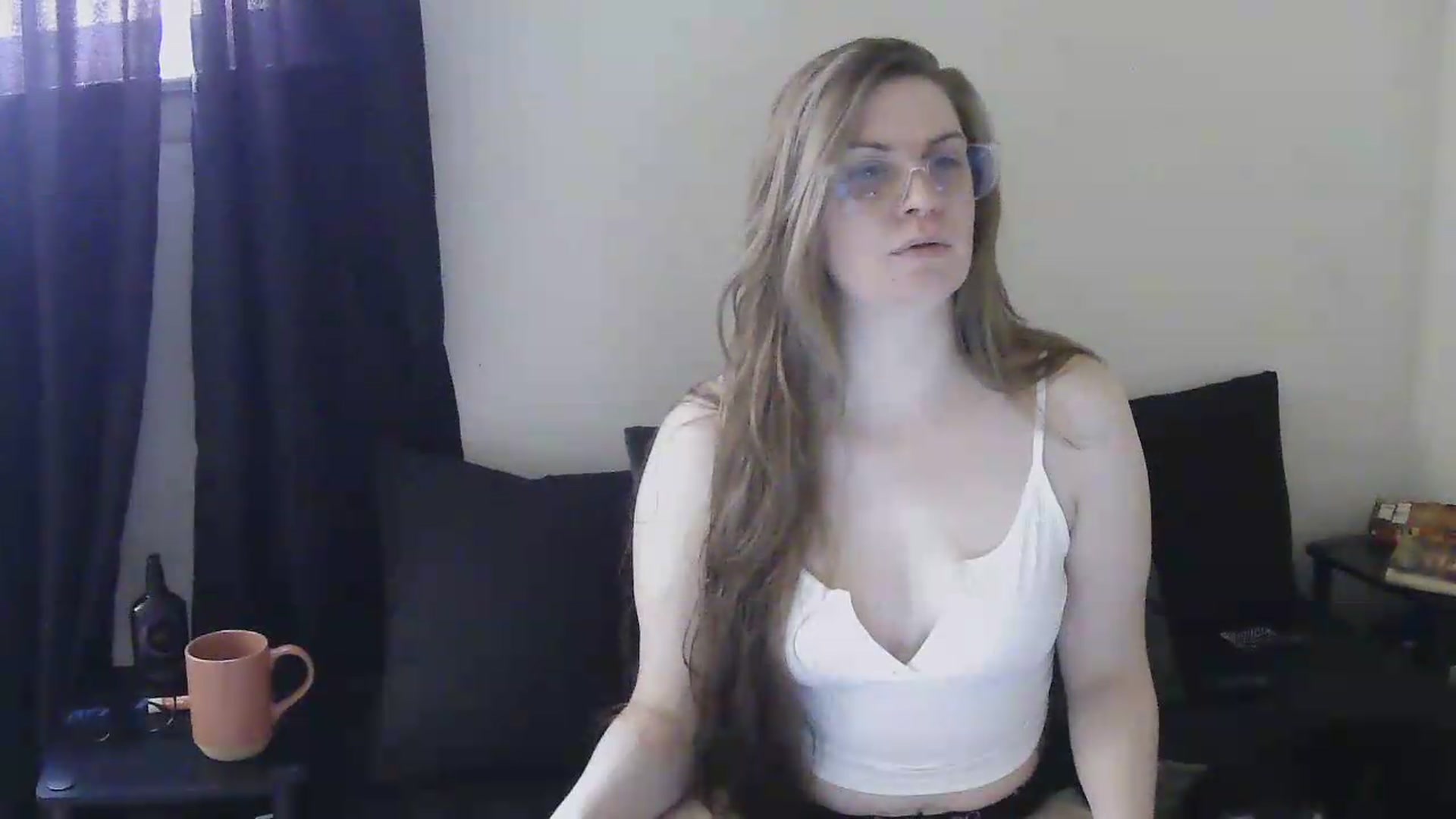 Gallery image thumbnail from Harley0_0's myfreecams stream on, 06/26/2026, 13:16 image 14 of 20
