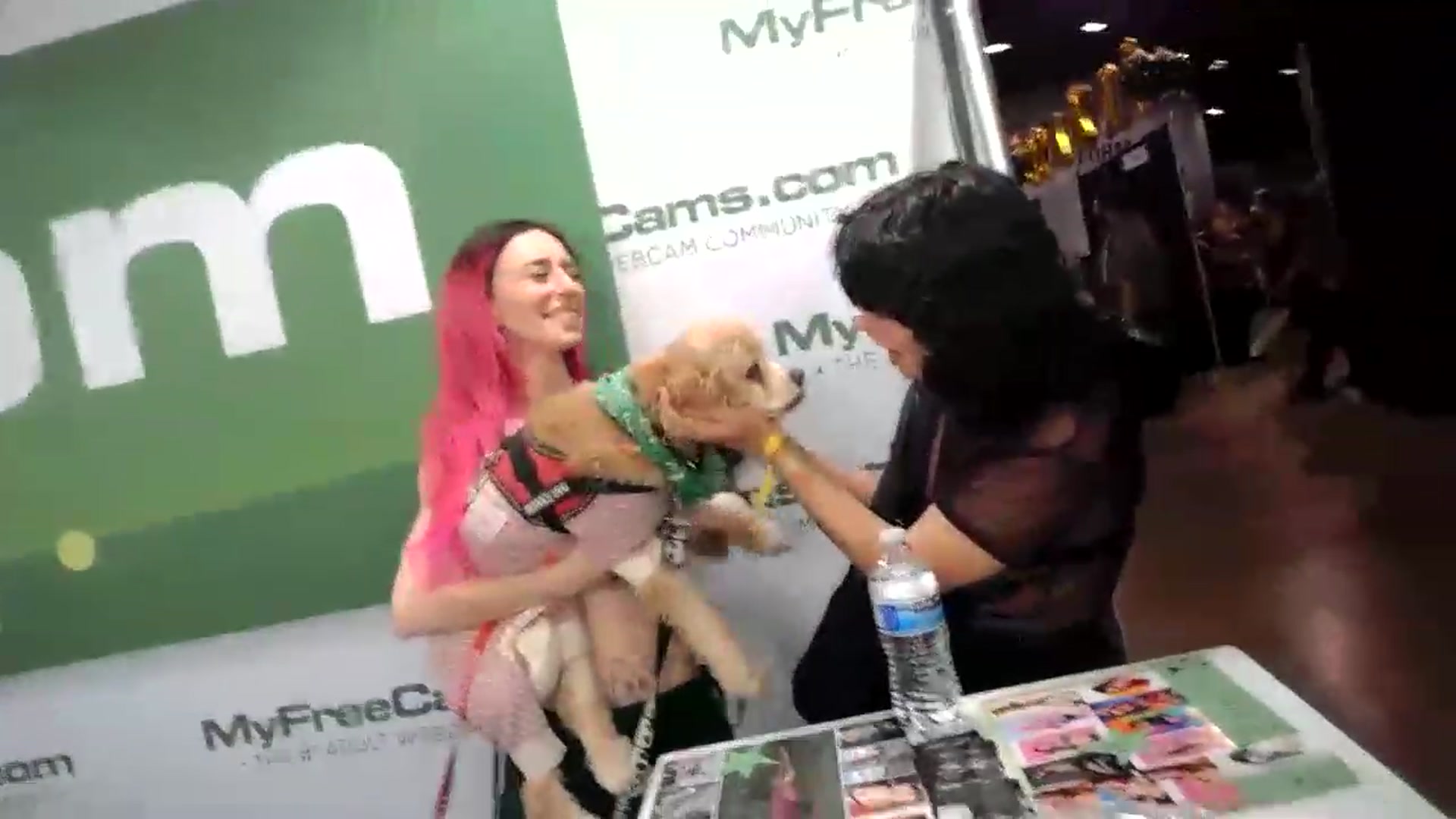 Gallery image thumbnail from Harli_Lotts's myfreecams stream on, 04/22/2023, 01:14 image 20 of 20