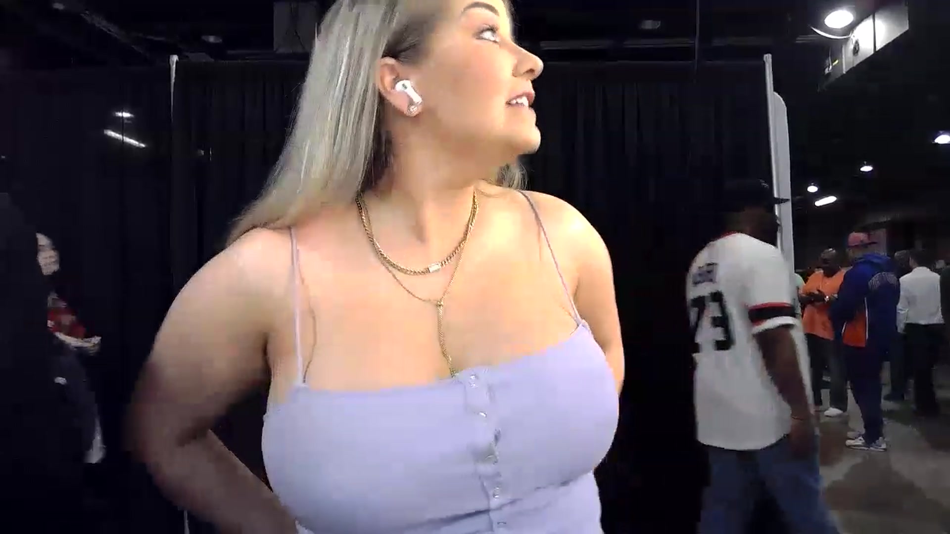 Gallery image thumbnail from Harli_Lotts's myfreecams stream on, 04/22/2023, 01:14 image 19 of 20