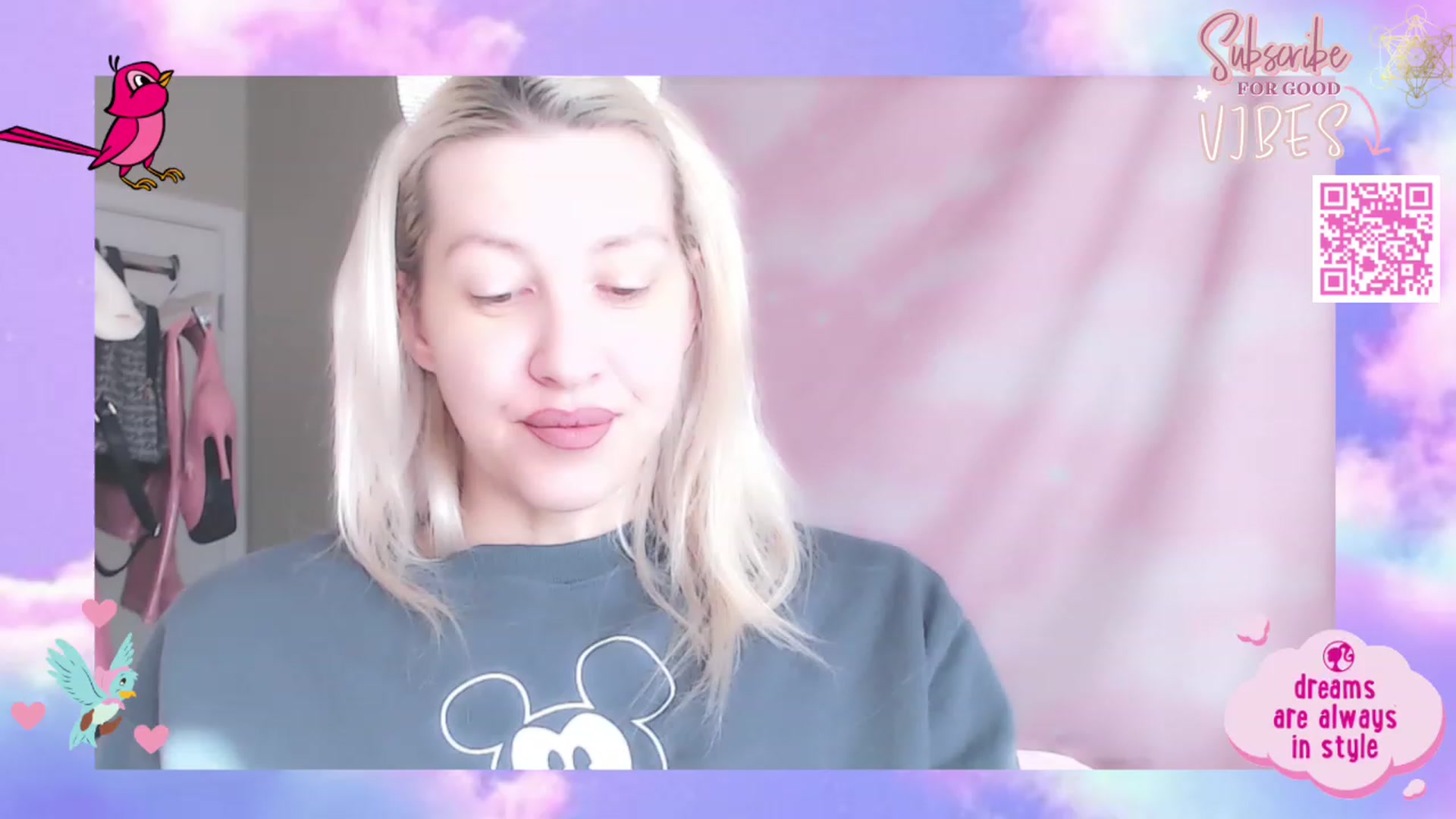 Gallery image thumbnail from HarlowMoney's myfreecams stream on, 11/20/2022, 20:03 image 17 of 20