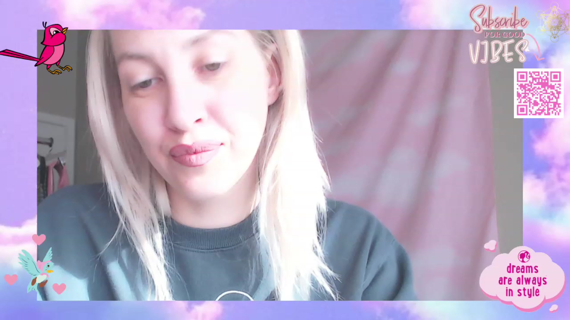 Gallery image thumbnail from HarlowMoney's myfreecams stream on, 11/20/2022, 20:03 image 10 of 20