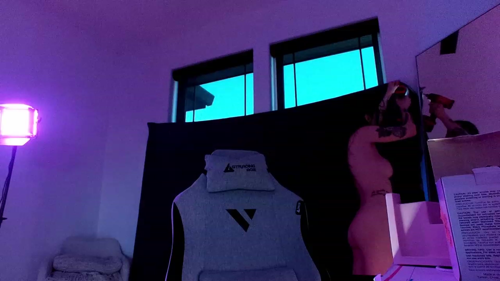 Gallery image thumbnail from HarloweBlue's myfreecams stream on, 01/30/2023, 02:00 image 6 of 20