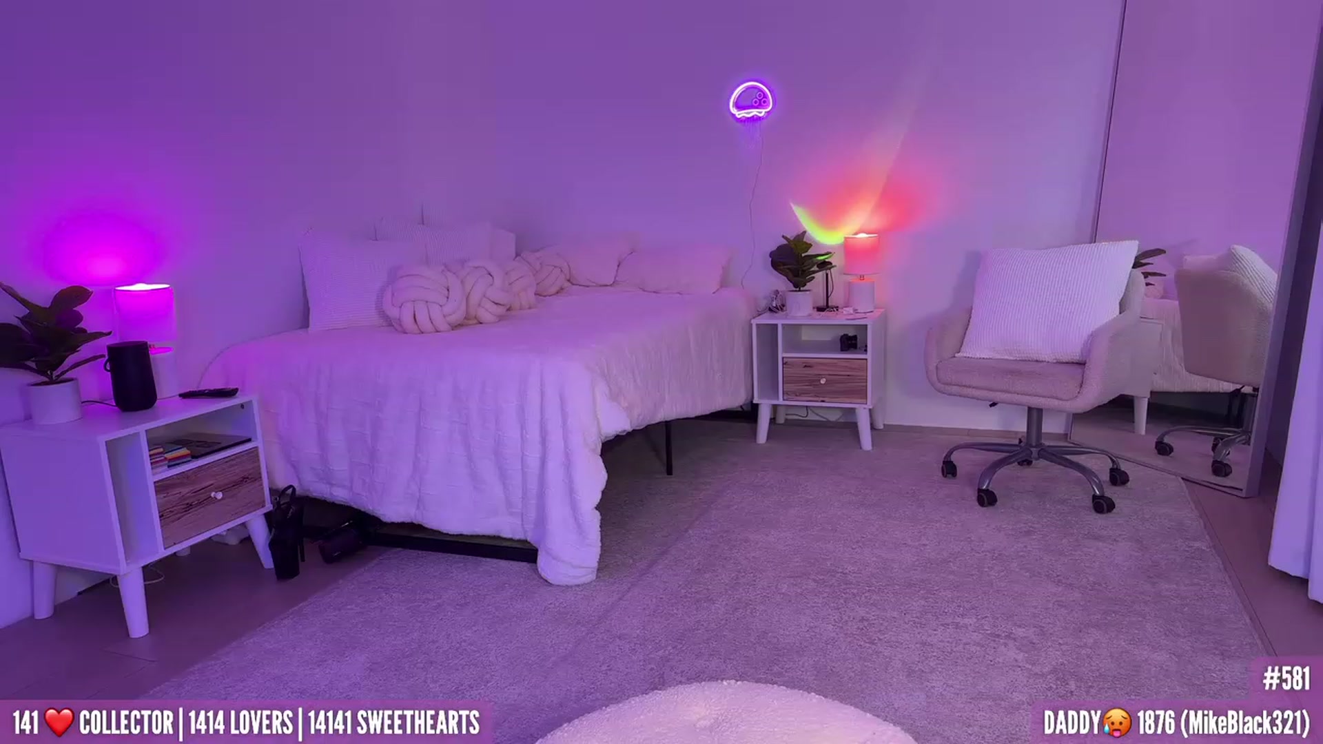 Gallery image thumbnail from HarloweBlue's myfreecams stream on, 02/17/2023, 01:52 image 10 of 20