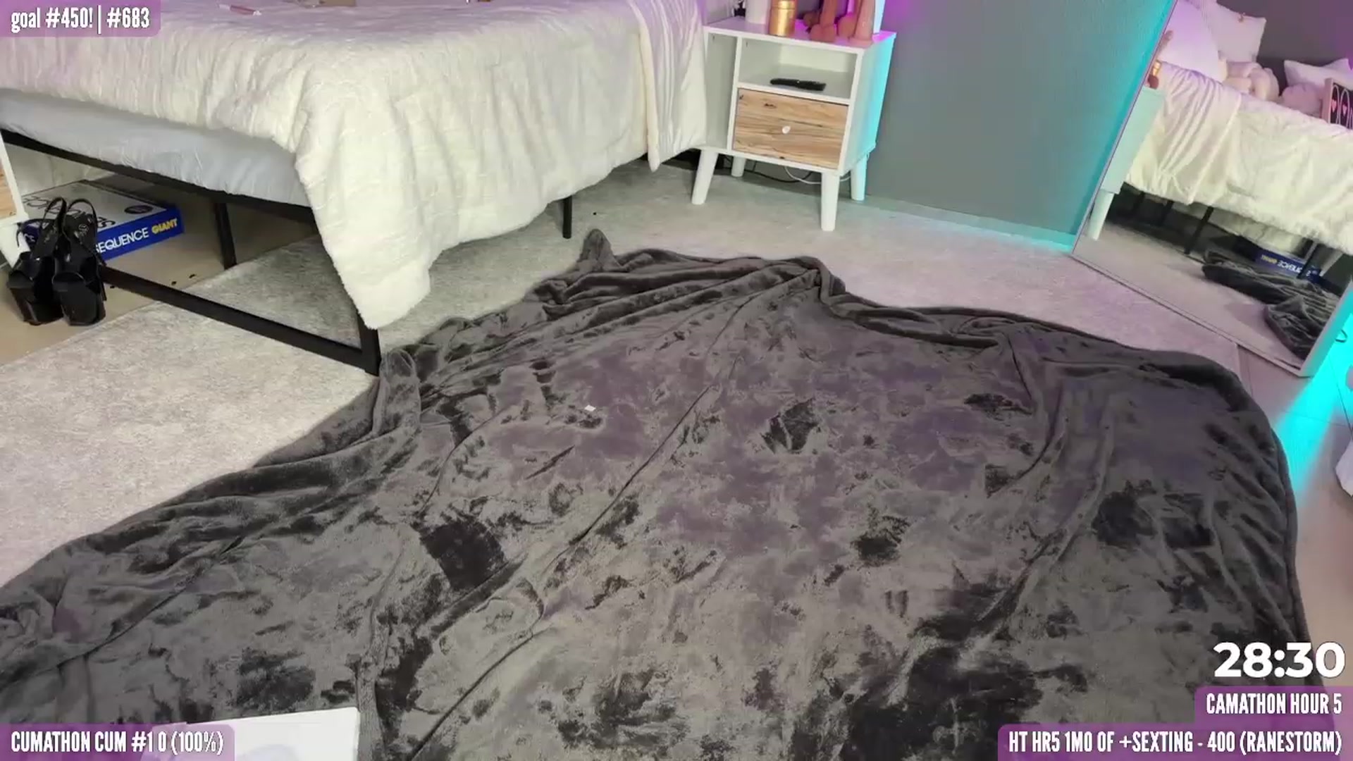 Gallery image thumbnail from HarloweBlue's myfreecams stream on, 03/23/2023, 03:24 image 6 of 20