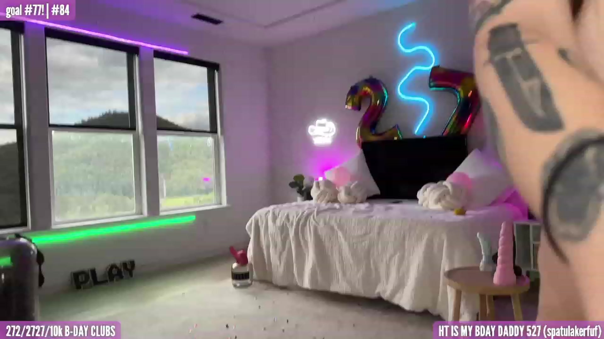 Gallery image thumbnail from HarloweBlue's myfreecams stream on, 05/05/2023, 02:59 image 7 of 20