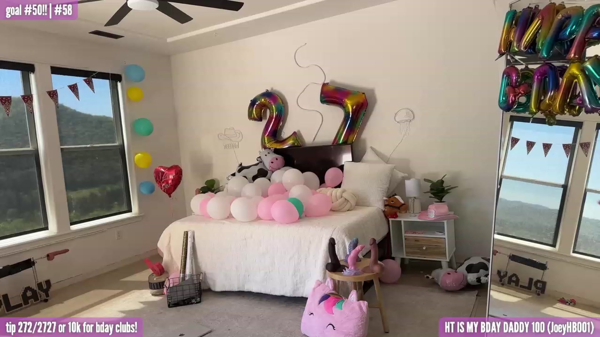 Gallery image thumbnail from HarloweBlue's myfreecams stream on, 05/13/2023, 18:17 image 18 of 20