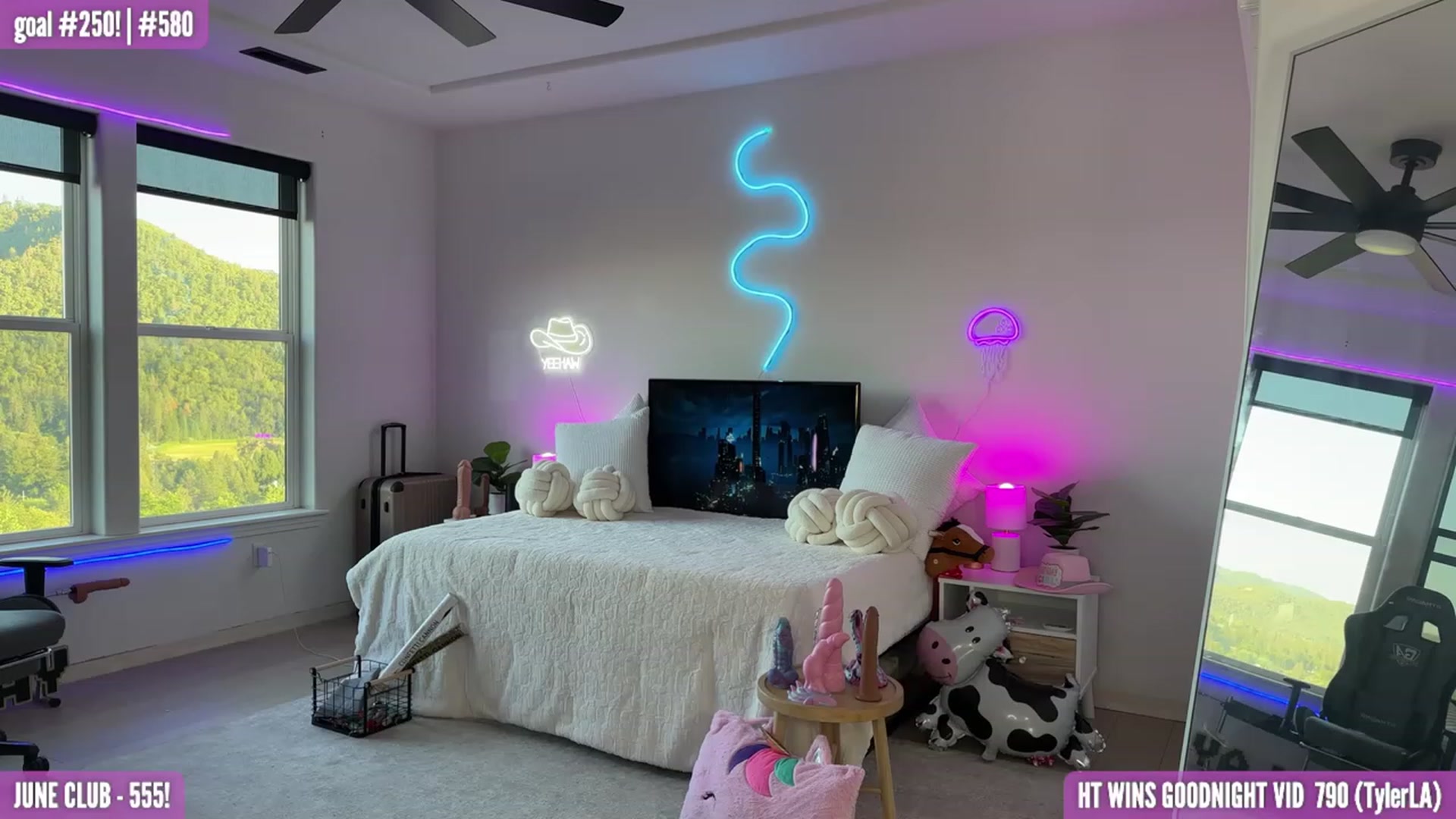Gallery image thumbnail from HarloweXo's myfreecams stream on, 06/03/2023, 02:59 image 16 of 20