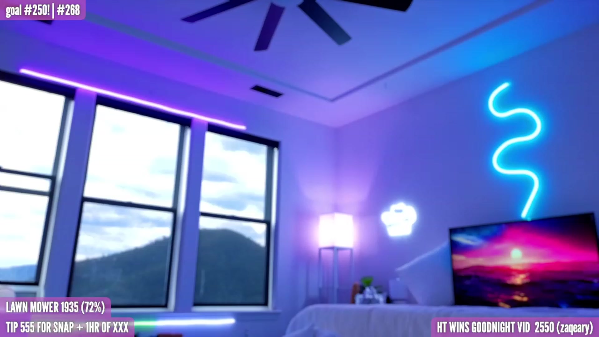 Gallery image thumbnail from HarloweXo's myfreecams stream on, 06/24/2023, 01:41 image 6 of 20