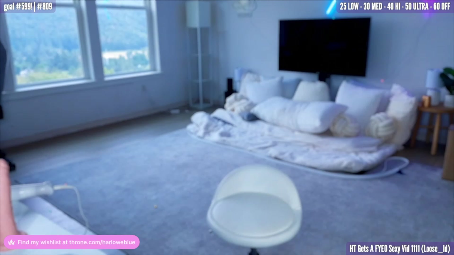 Gallery image thumbnail from HarloweXo's myfreecams stream on, 08/17/2023, 02:31 image 2 of 20