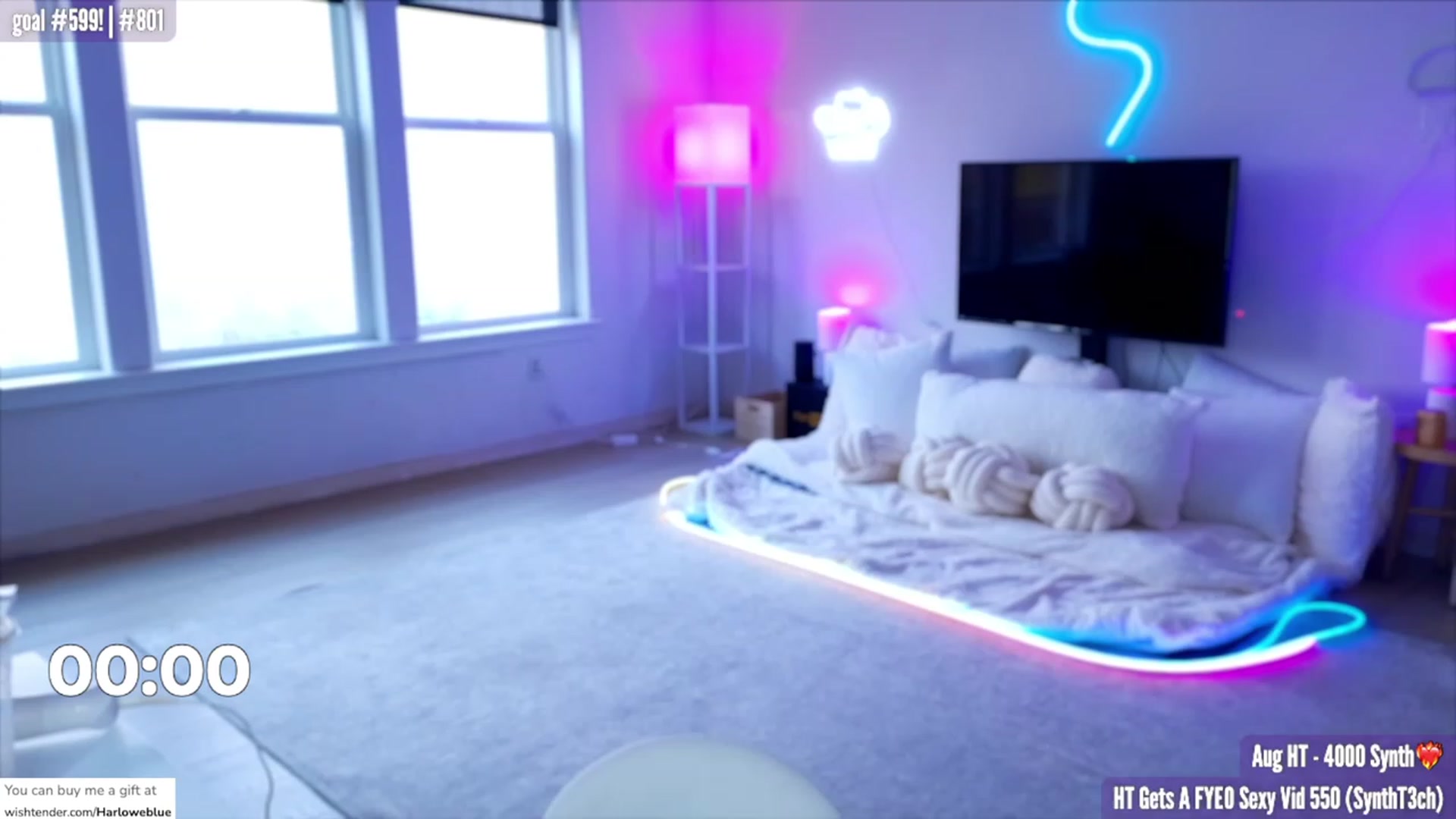 Gallery image thumbnail from HarloweXo's myfreecams stream on, 08/27/2023, 01:46 image 9 of 20