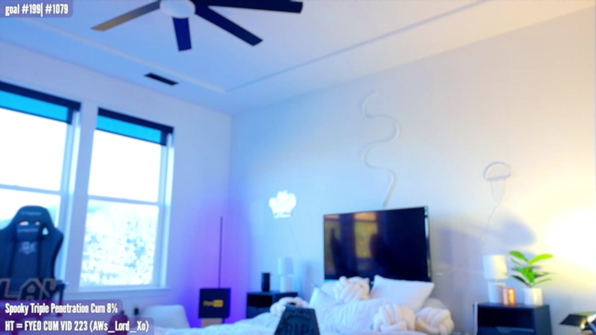 Gallery image thumbnail from Harloween's myfreecams stream on, 10/02/2023, 01:56 image 8 of 20