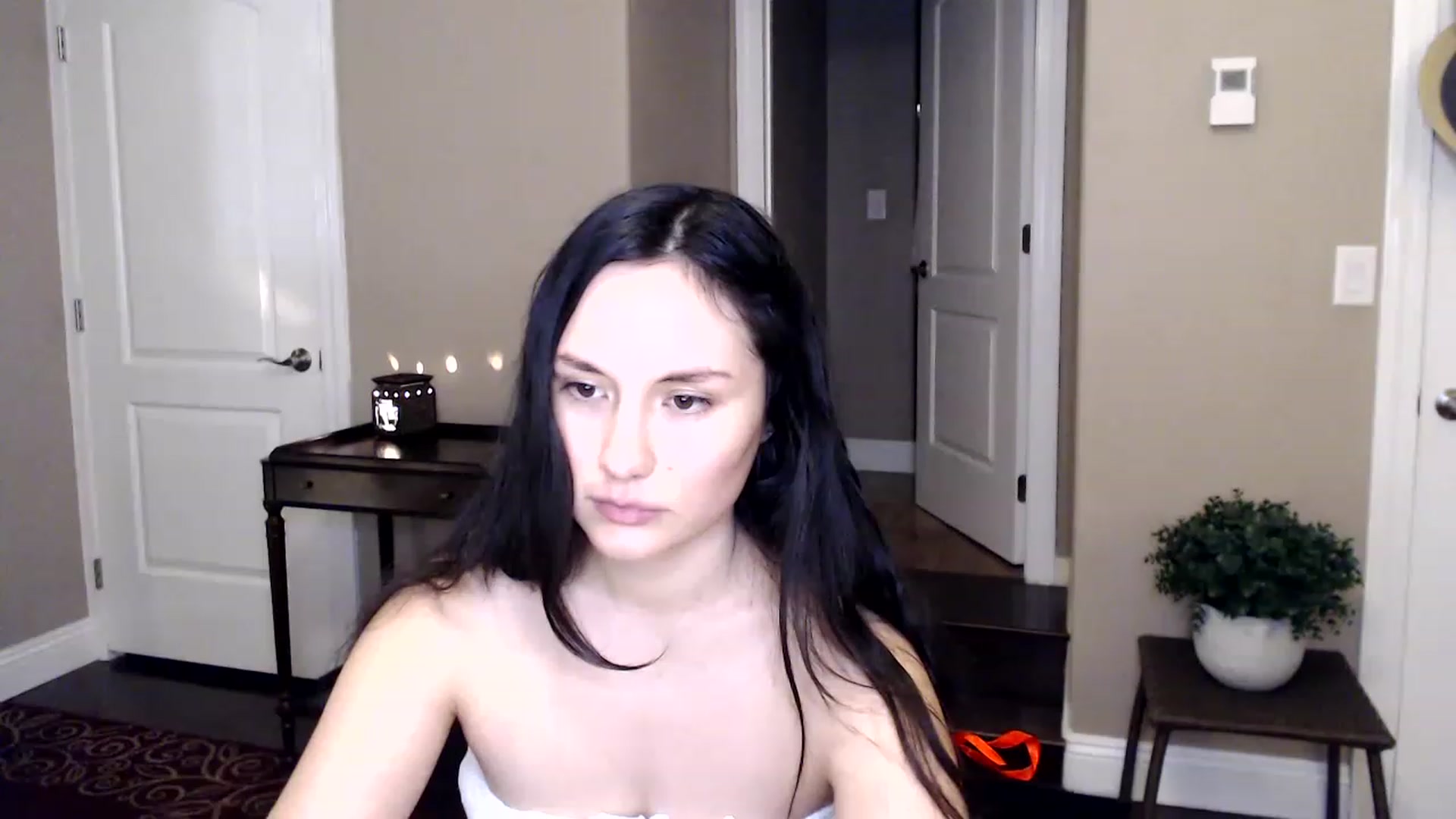 Gallery image thumbnail from Harmony's myfreecams stream on, 12/20/2022, 01:54 image 14 of 20